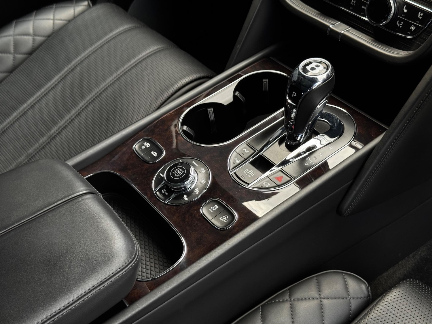 Used Bentley Bentayga 2016 for sale - 76561361: Photo 22