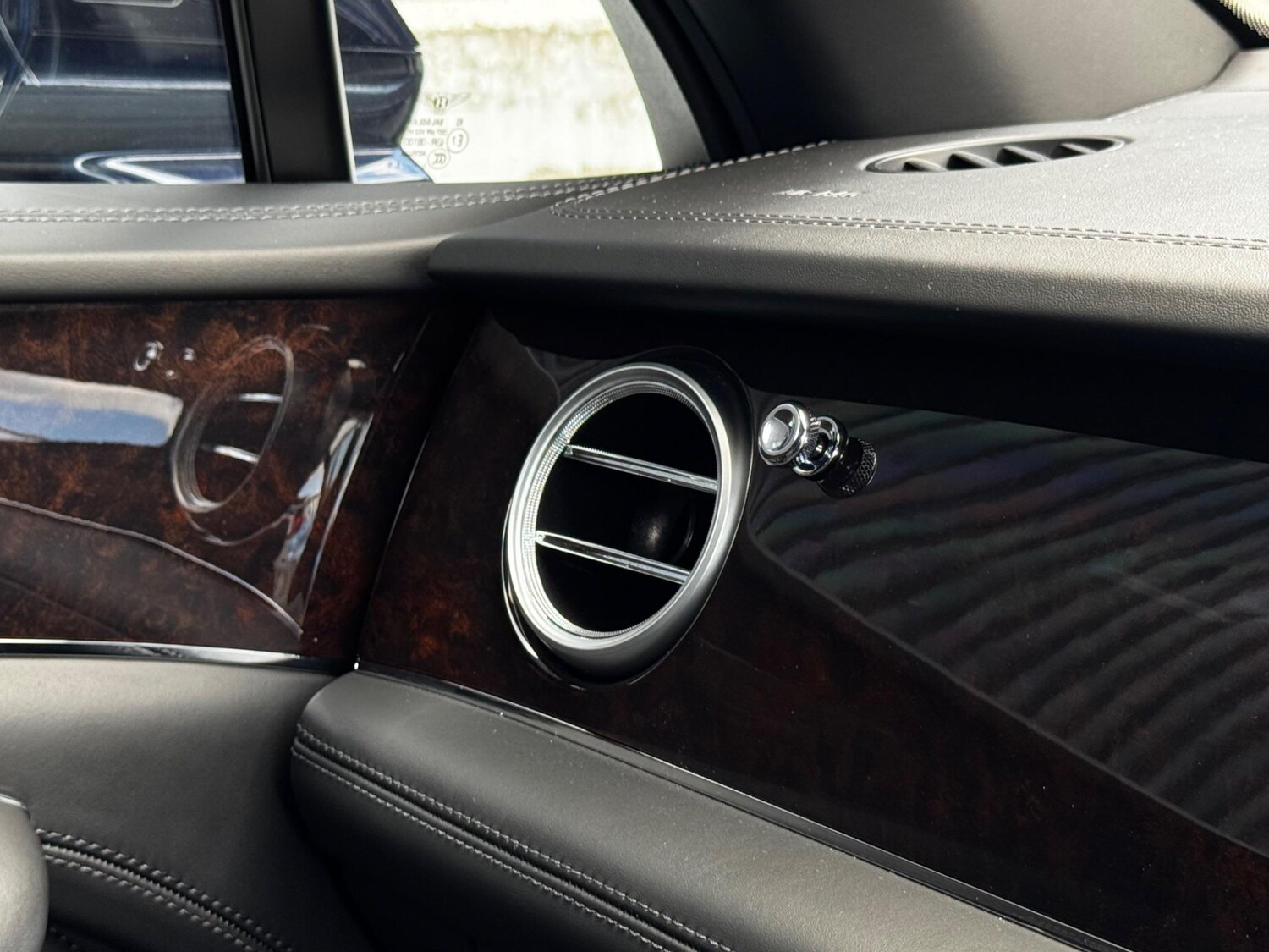 Used Bentley Bentayga 2016 for sale - 76561361: Photo 37