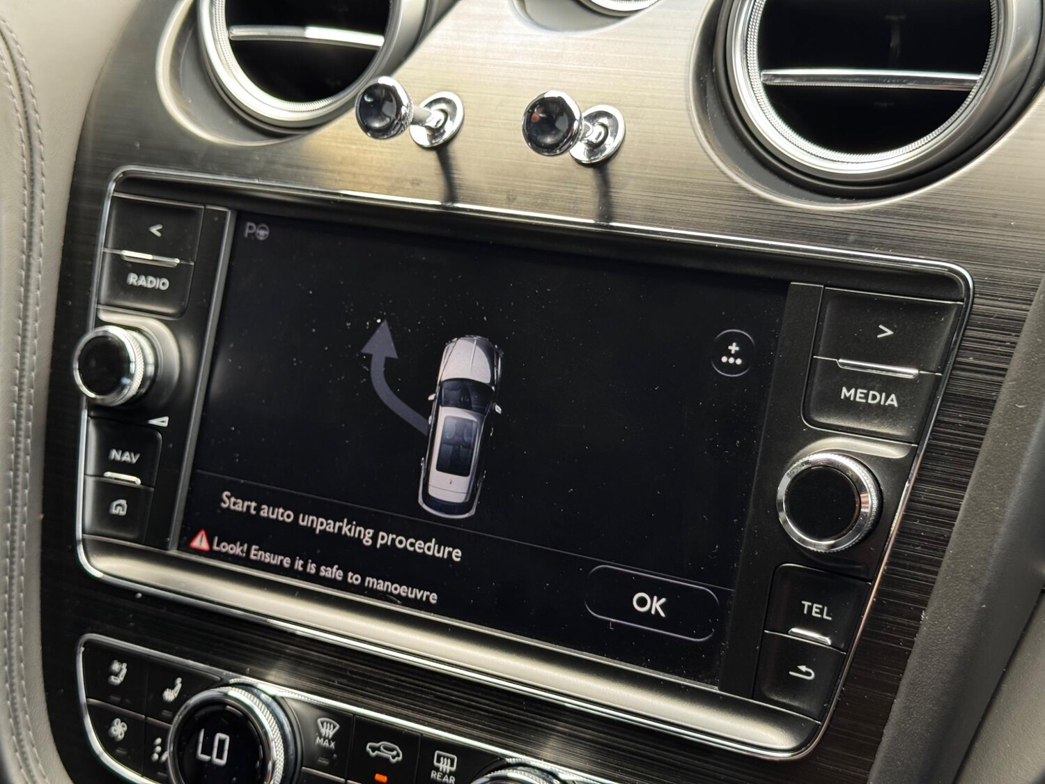 Used Bentley Bentayga 2016 for sale - 76561361: Photo 53