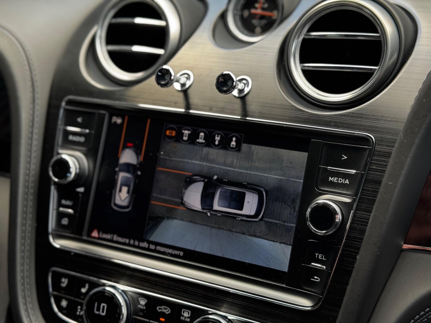 Used Bentley Bentayga 2016 for sale - 76561361: Photo 55