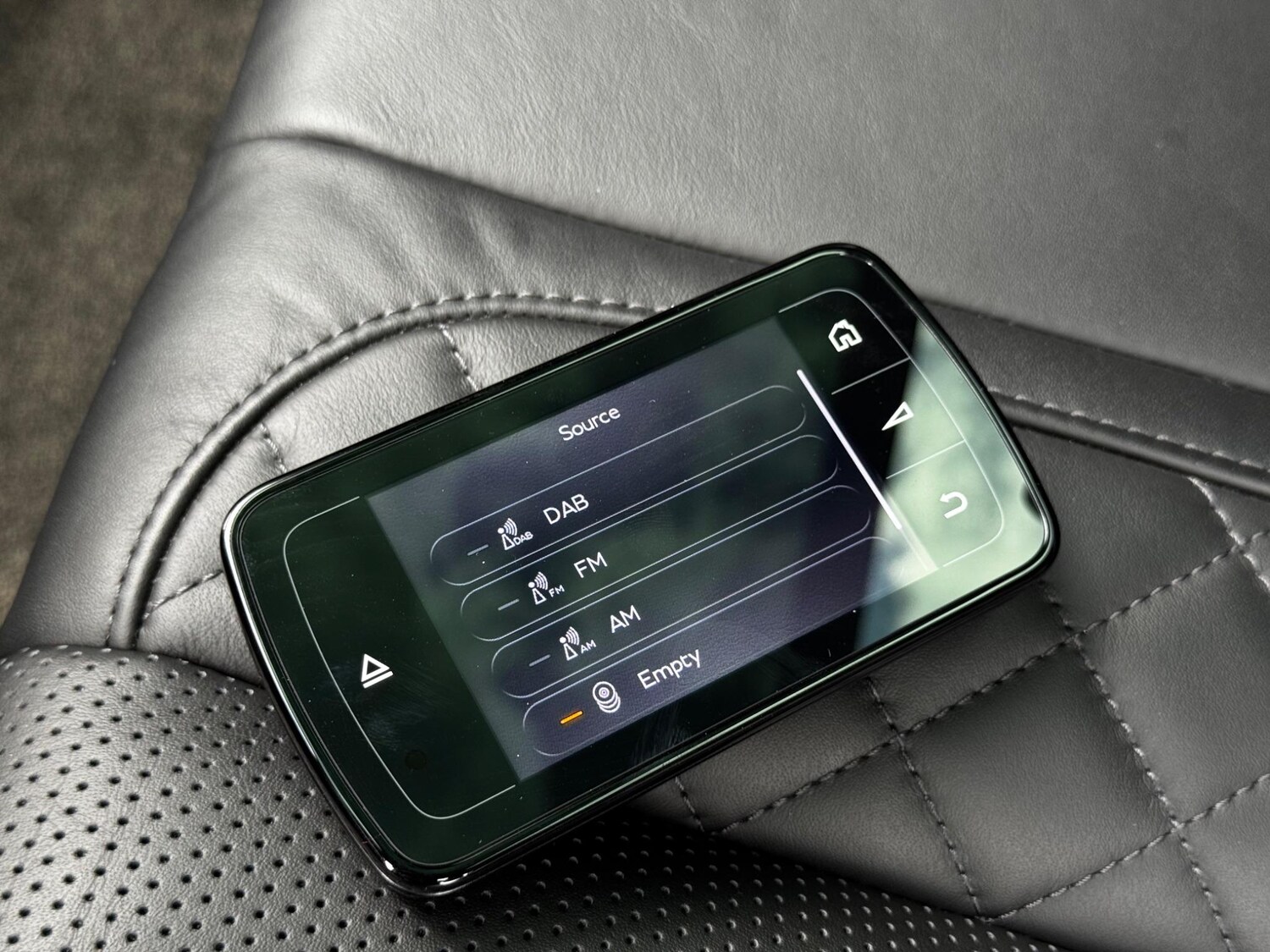 Used Bentley Bentayga 2016 for sale - 76561361: Photo 57