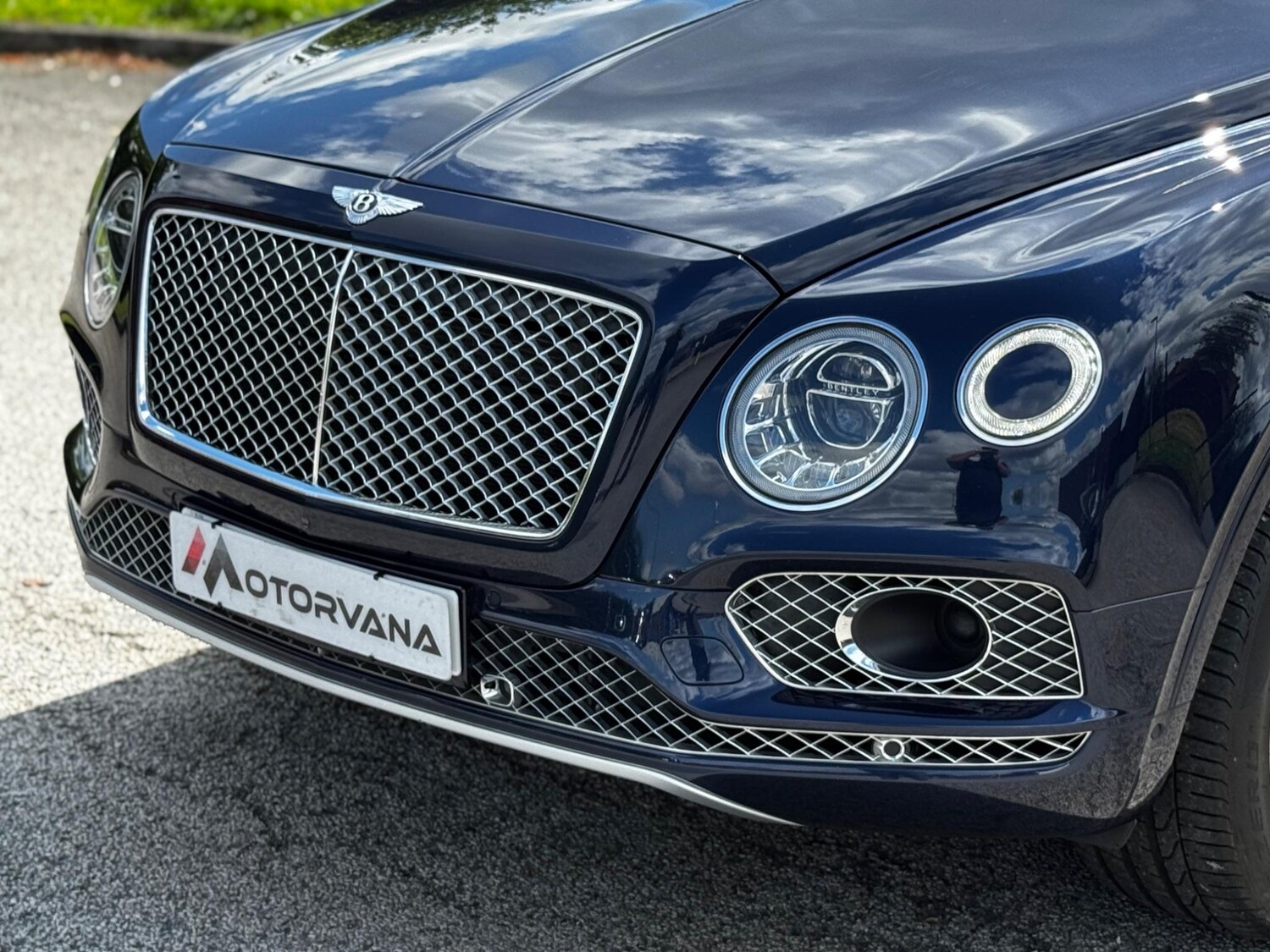 Used Bentley Bentayga 2016 for sale - 76561361: Photo 65