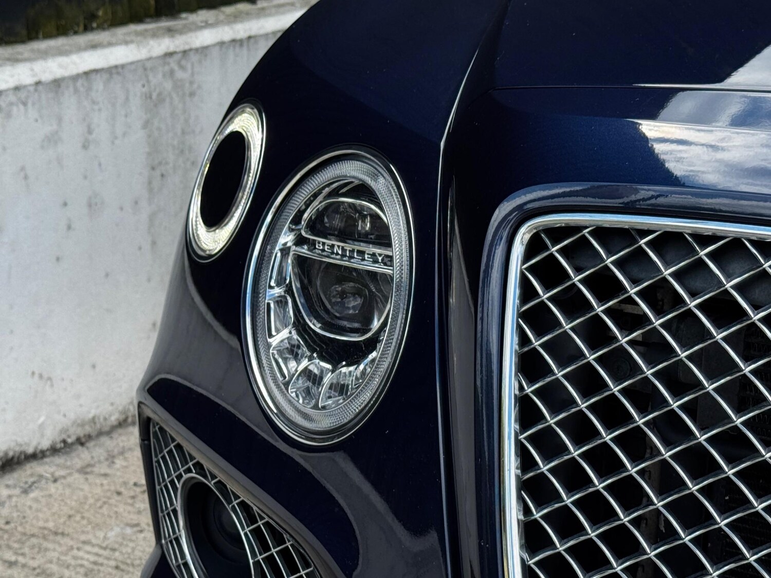 Used Bentley Bentayga 2016 for sale - 76561361: Photo 68