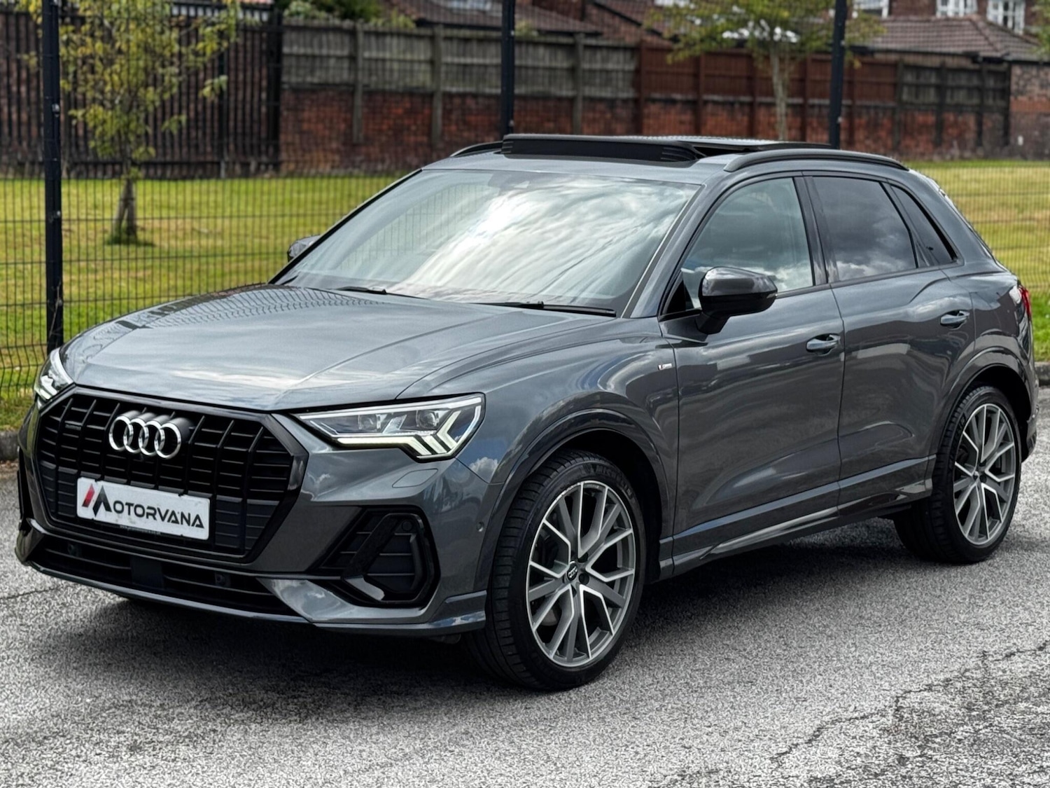 Used Audi Q3 2019 for sale - 76560906: Photo 14
