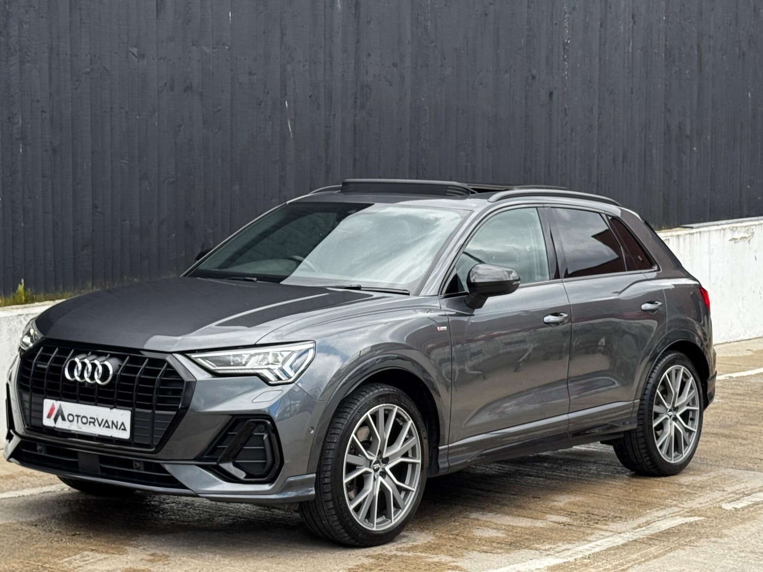 Used Audi Q3 2019 for sale - 76560906: Photo 15