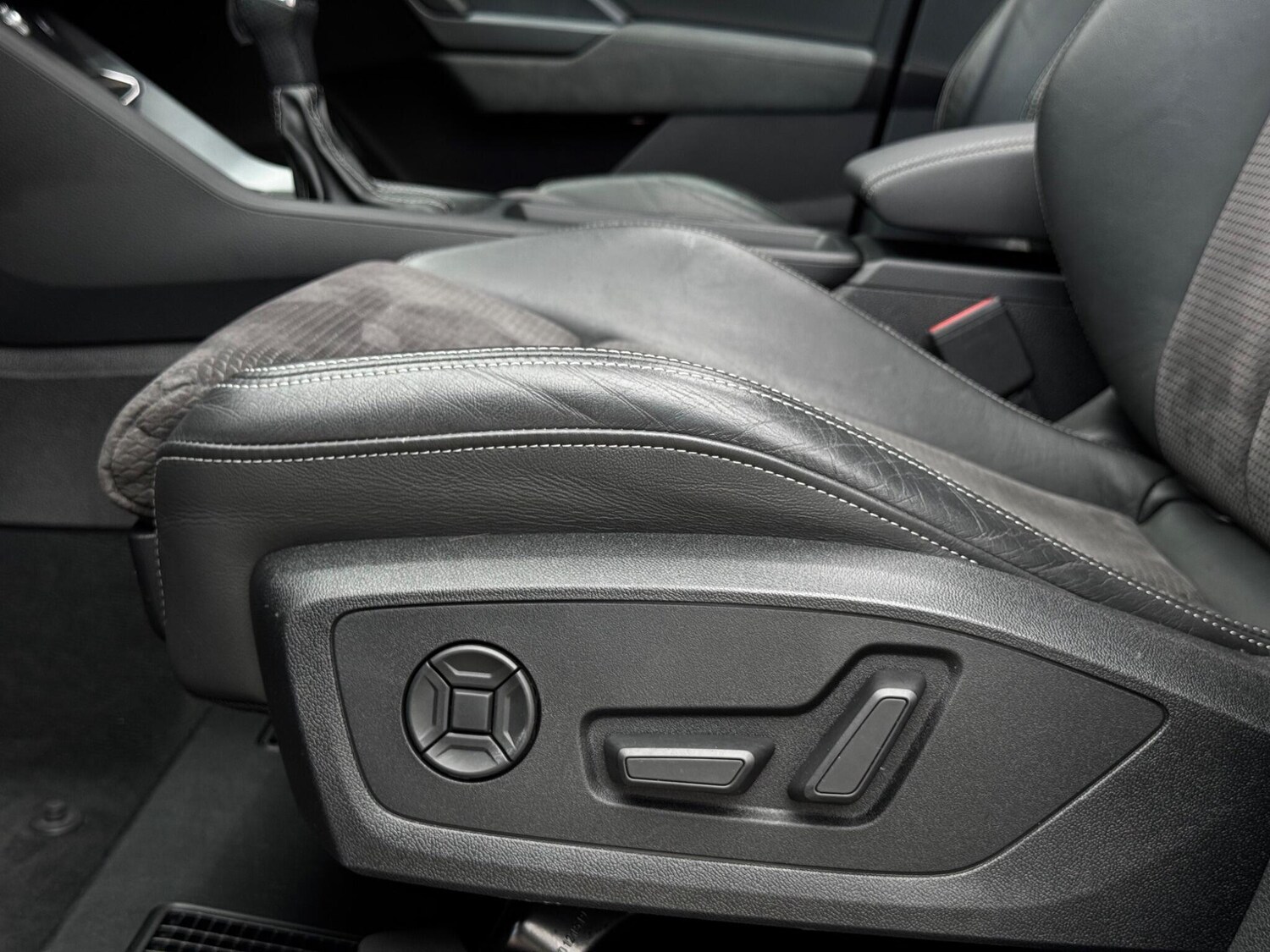 Used Audi Q3 2019 for sale - 76560906: Photo 36