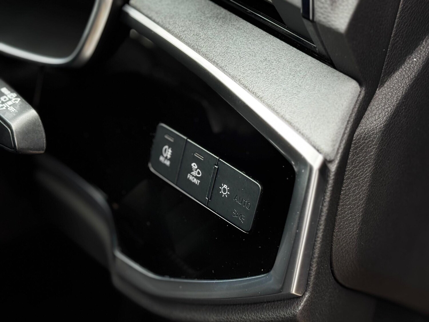 Used Audi Q3 2019 for sale - 76560906: Photo 37