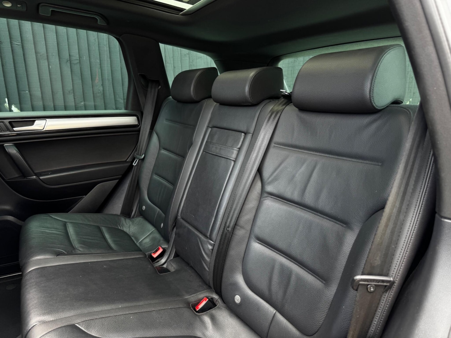 Used Volkswagen Touareg 2016 for sale - 76561198: Photo 22