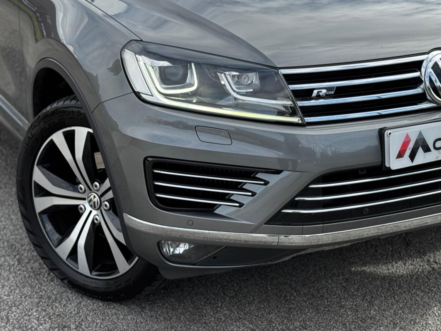 Used Volkswagen Touareg 2016 for sale - 76561198: Photo 37