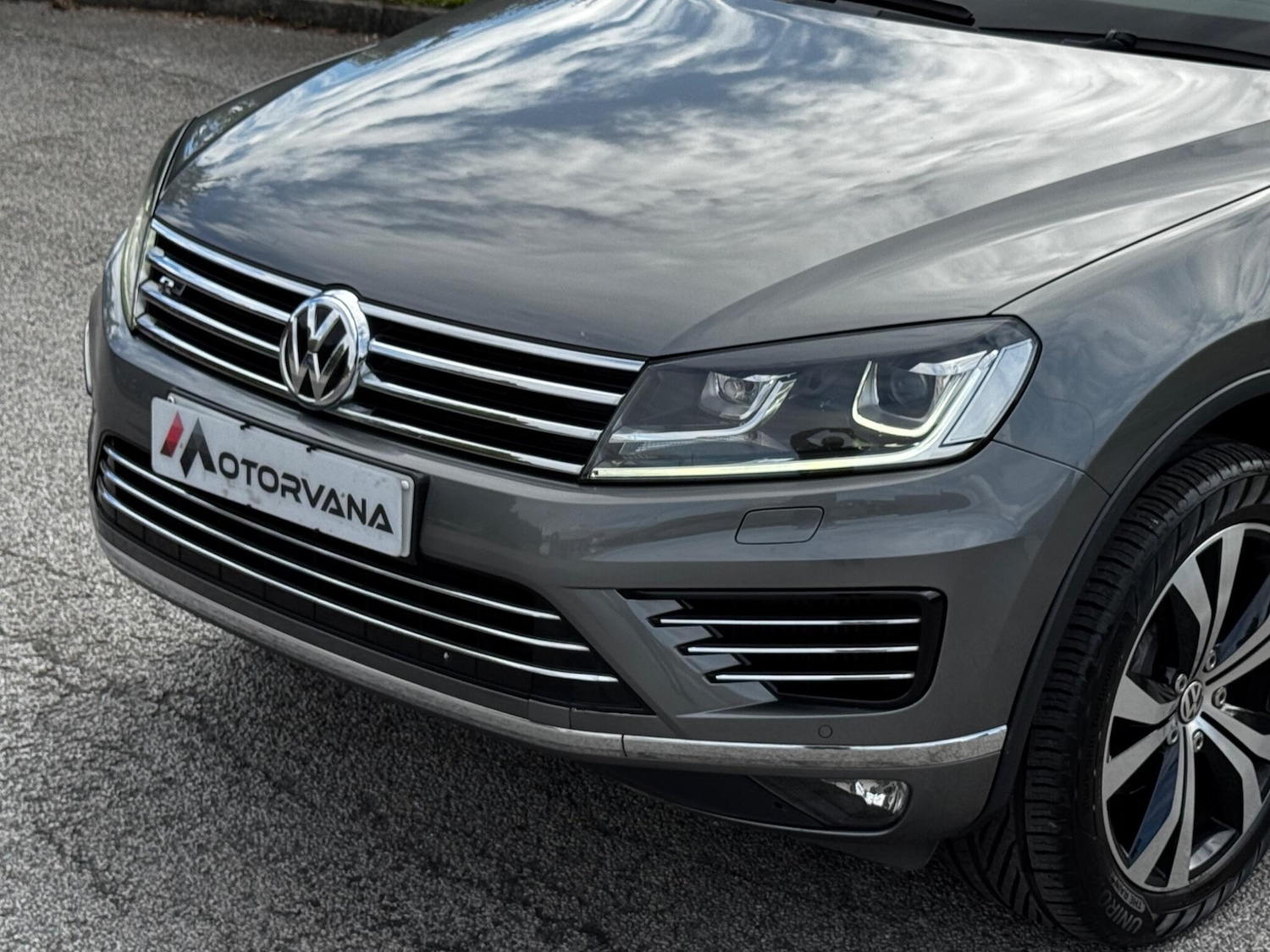 Used Volkswagen Touareg 2016 for sale - 76561198: Photo 38