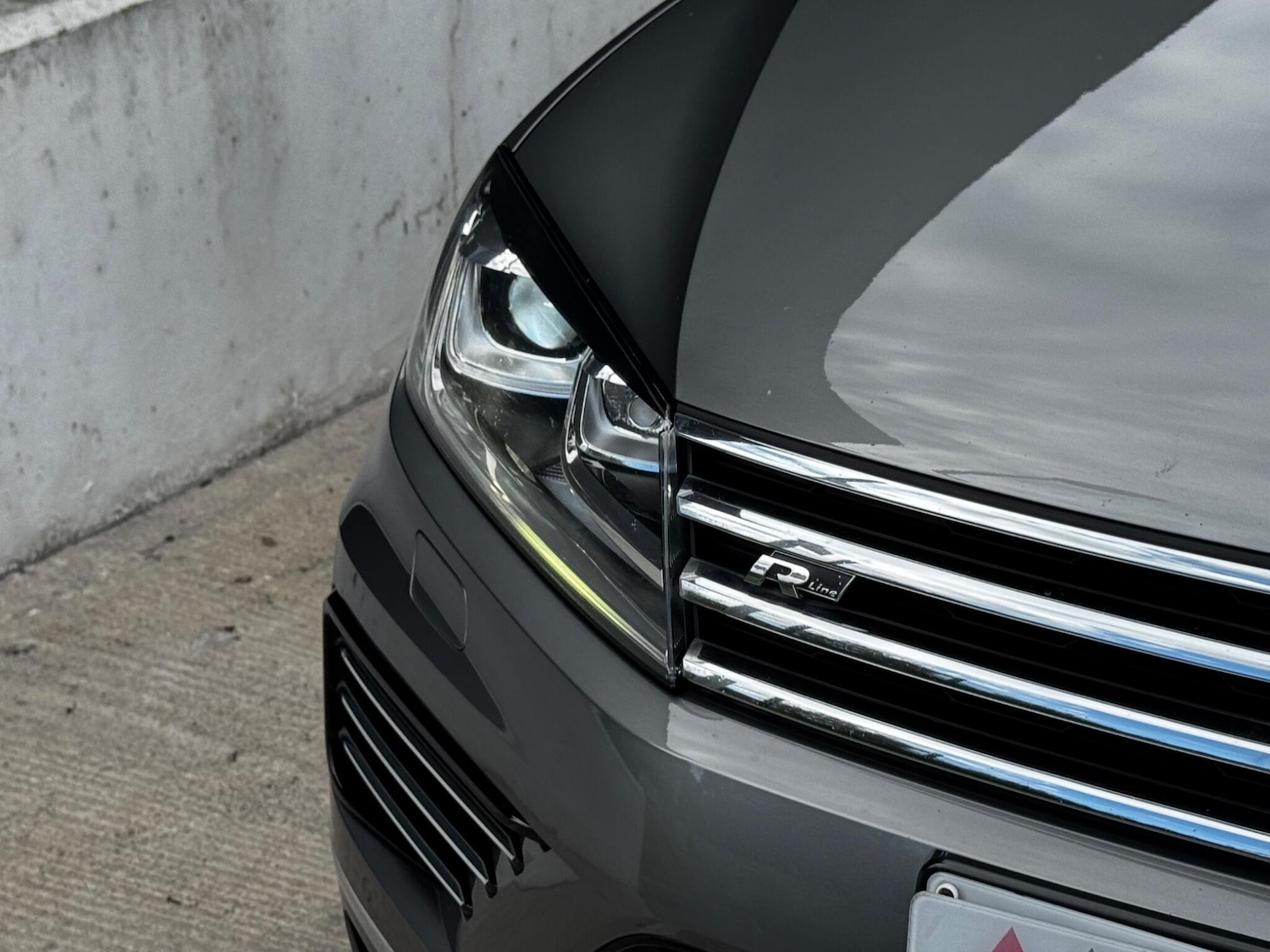 Used Volkswagen Touareg 2016 for sale - 76561198: Photo 40