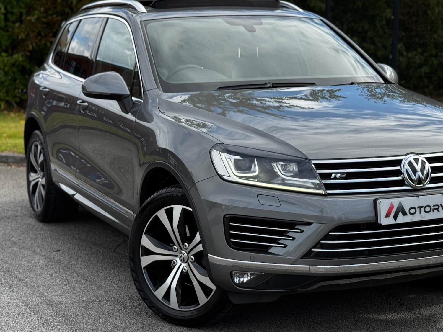 Used Volkswagen Touareg 2016 for sale - 76561198: Photo 8