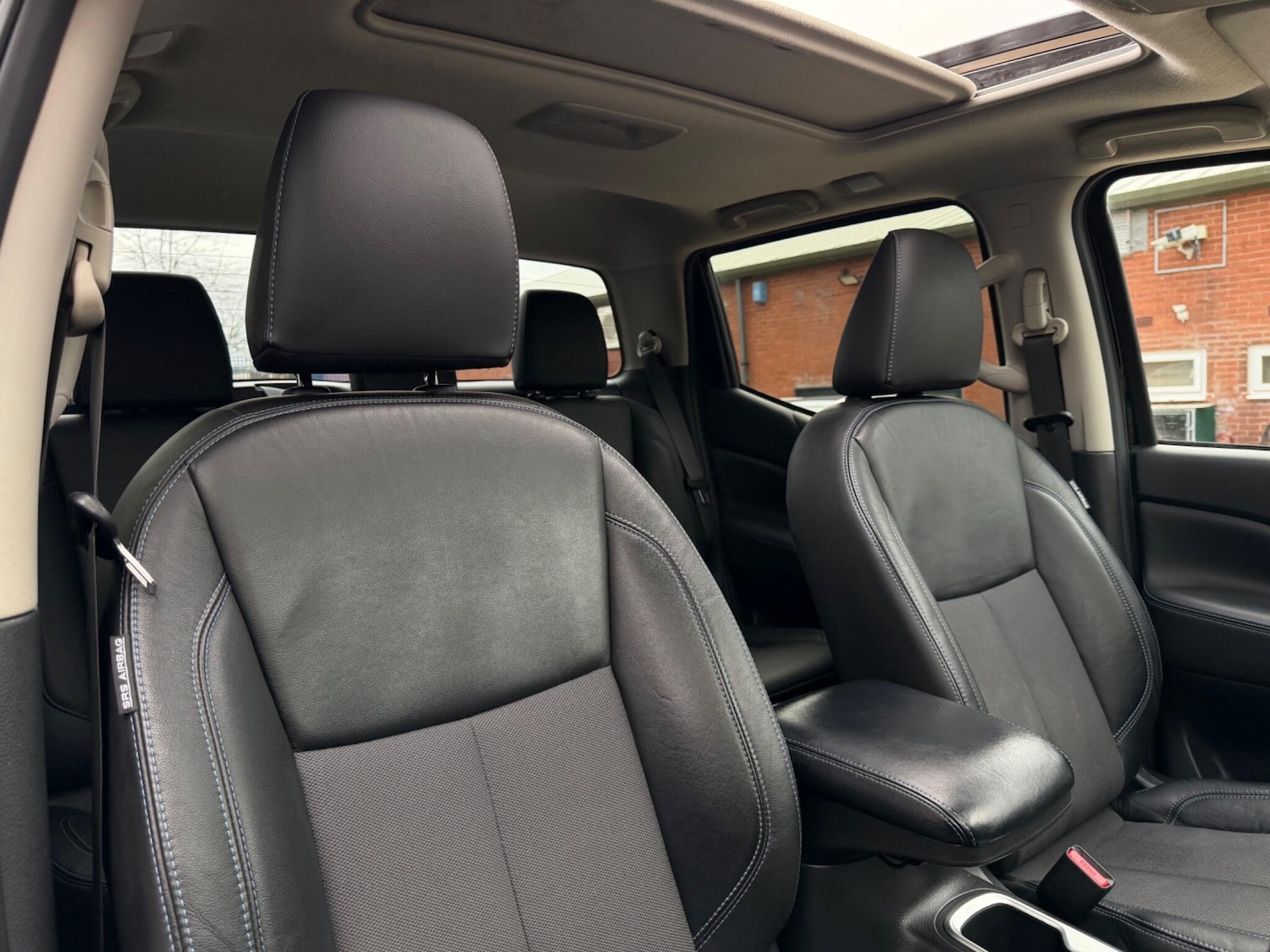 Used Nissan Navara 2021 for sale - 77386857: Photo 15