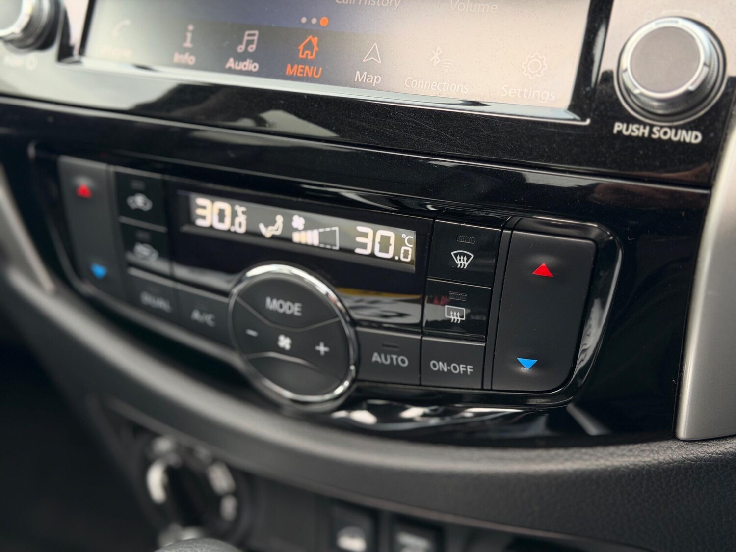 Used Nissan Navara 2021 for sale - 77386857: Photo 35