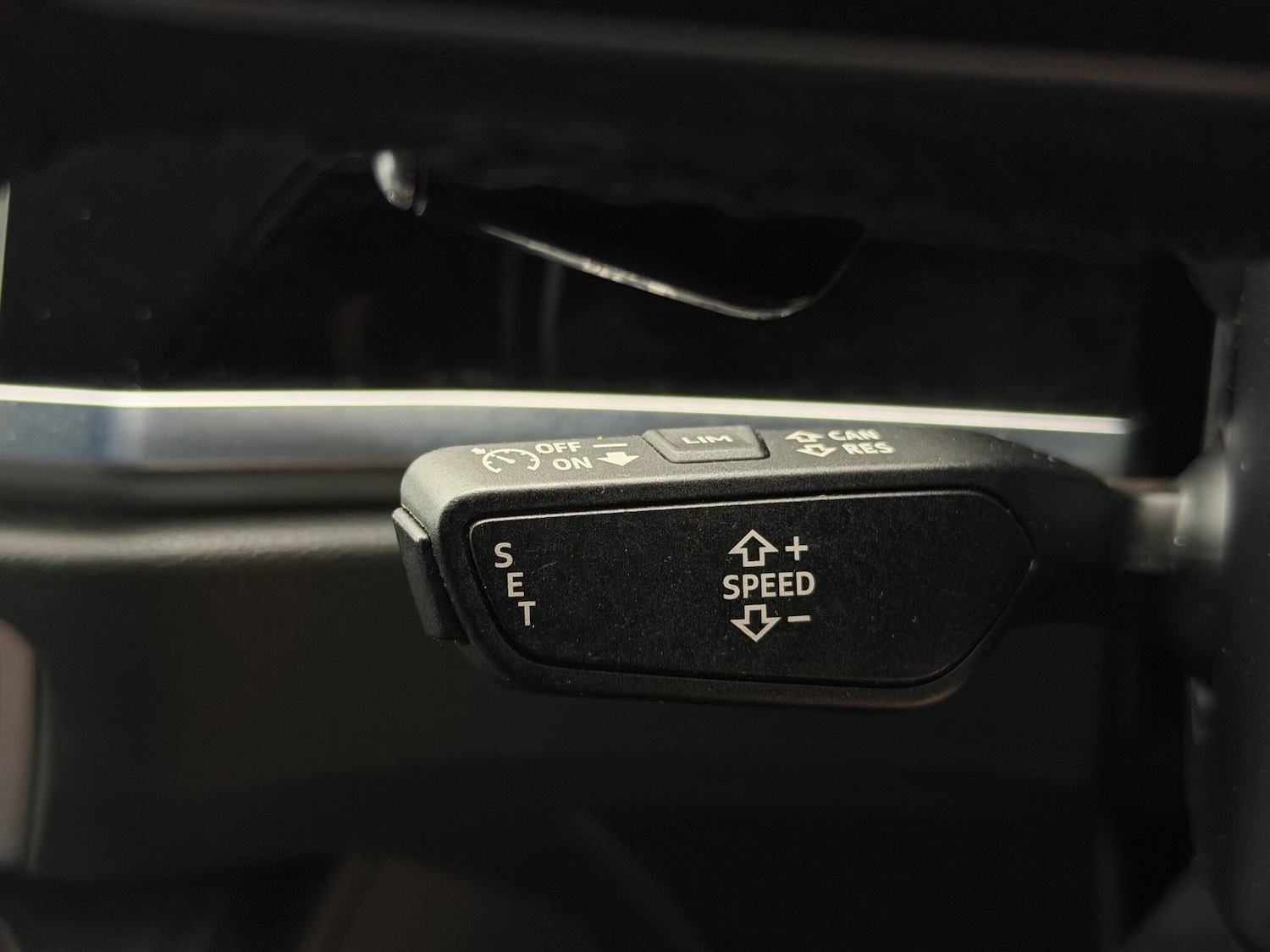 Used Audi RS Q3 2022 for sale - 76560873: Photo 35