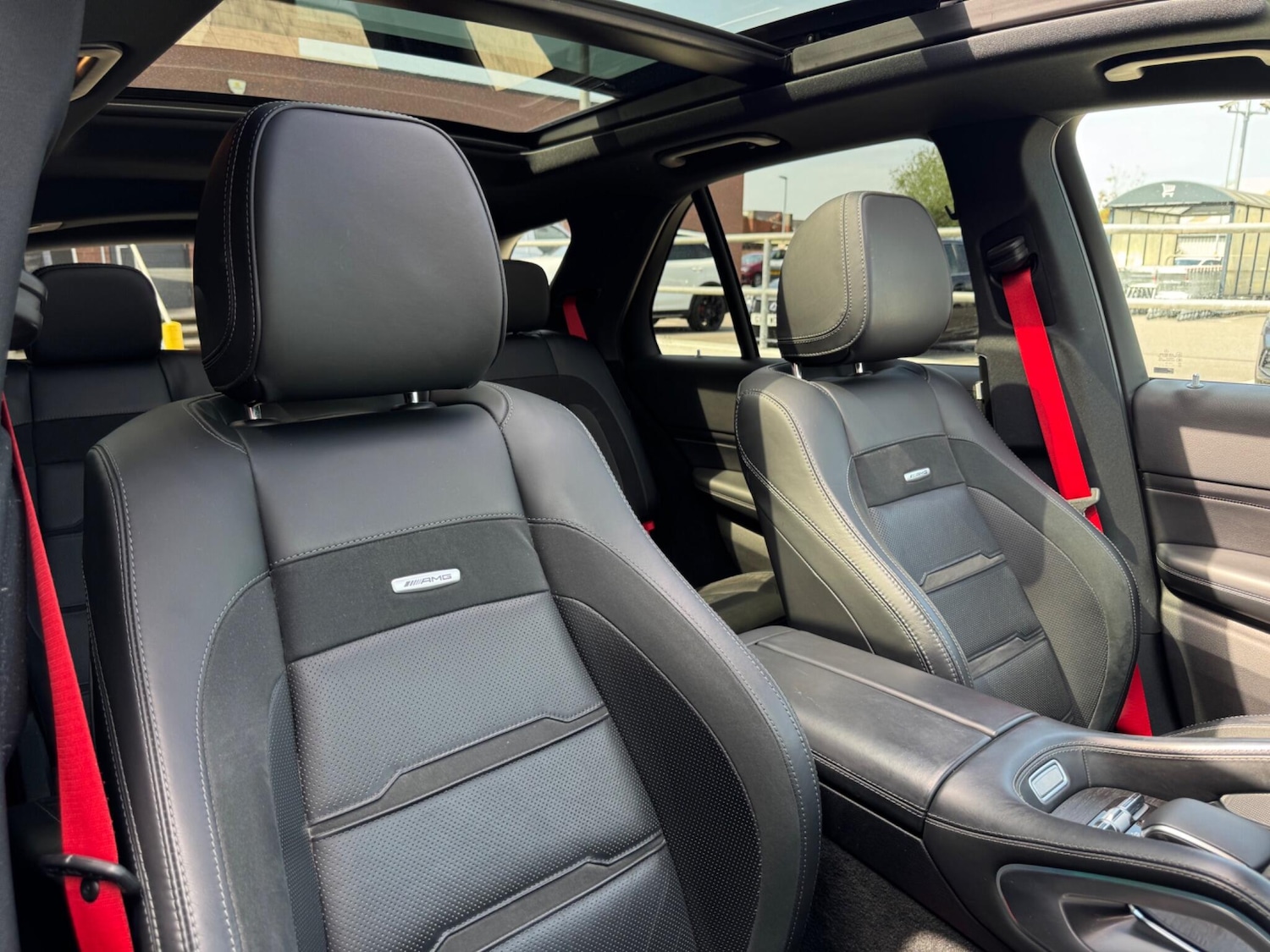 Used Mercedes-Benz GLE 2021 for sale - 76561371: Photo 6