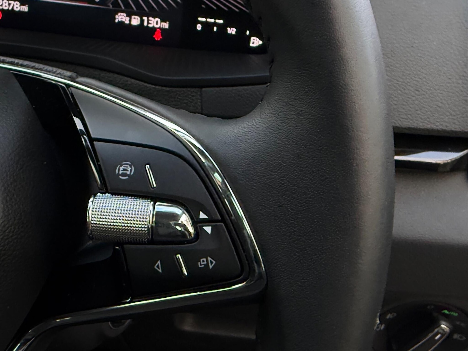 Used Skoda Karoq 2024 for sale - 77237936: Photo 22