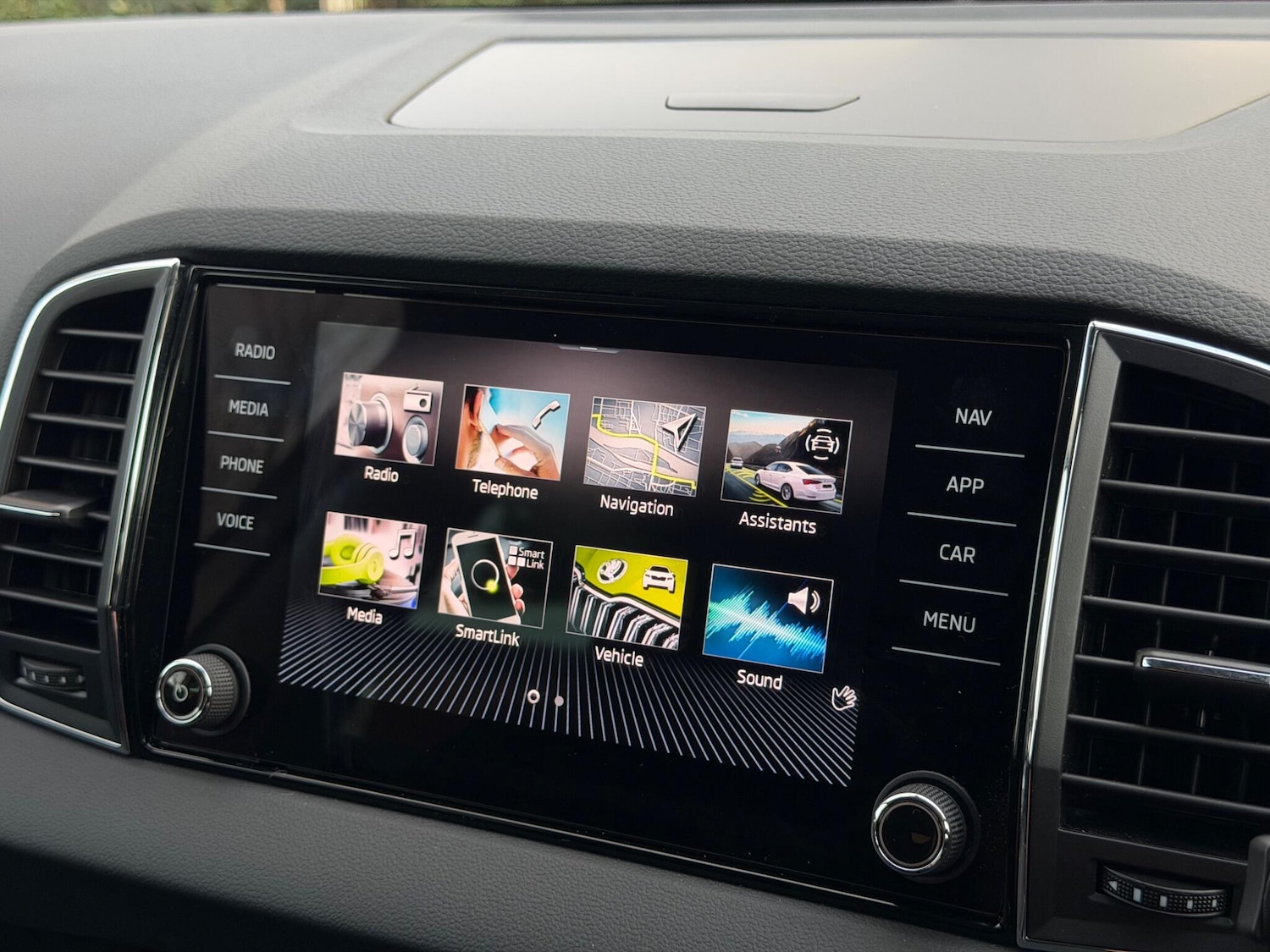 Used Skoda Karoq 2024 for sale - 77237936: Photo 31