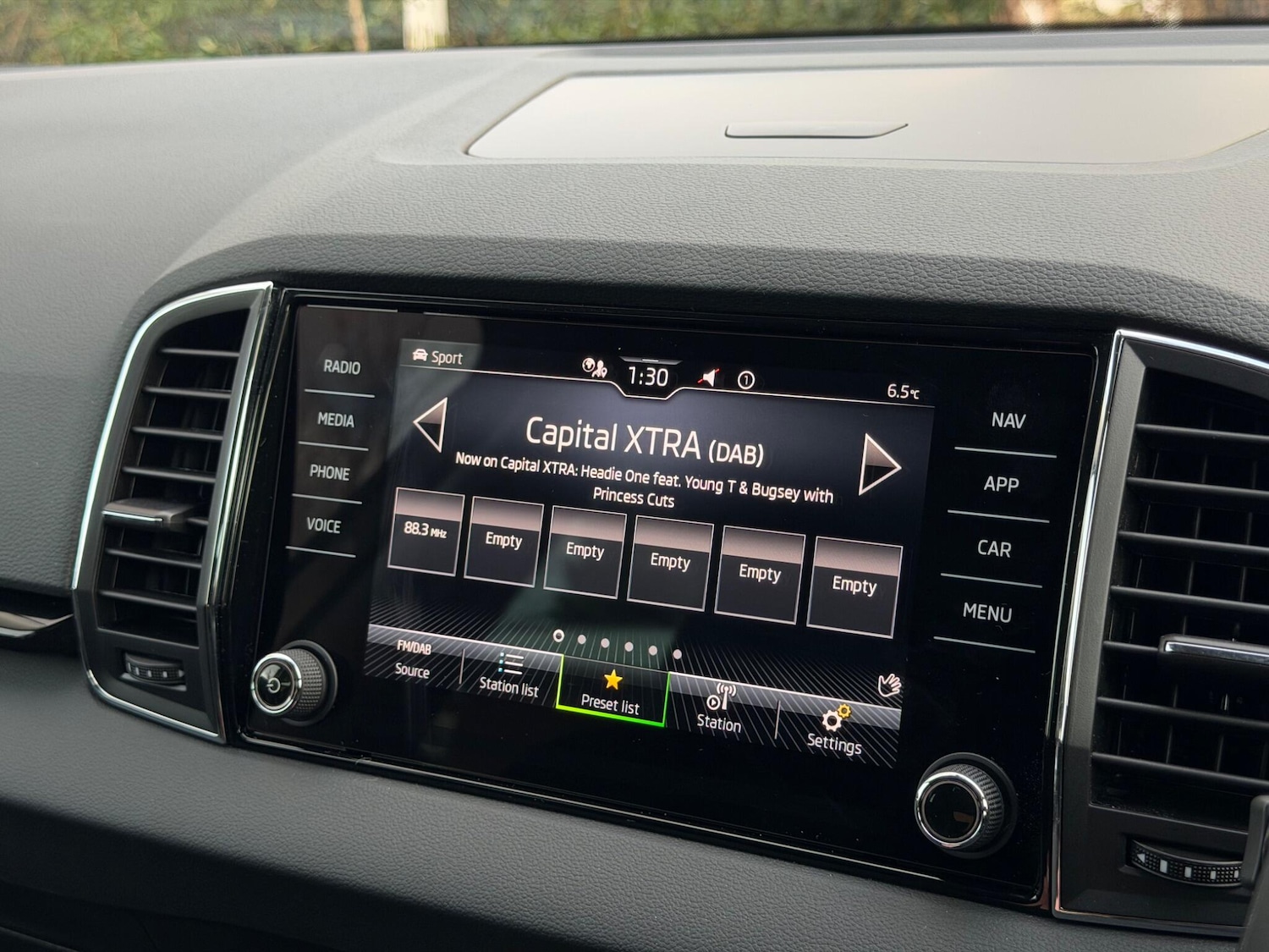 Used Skoda Karoq 2024 for sale - 77237936: Photo 33