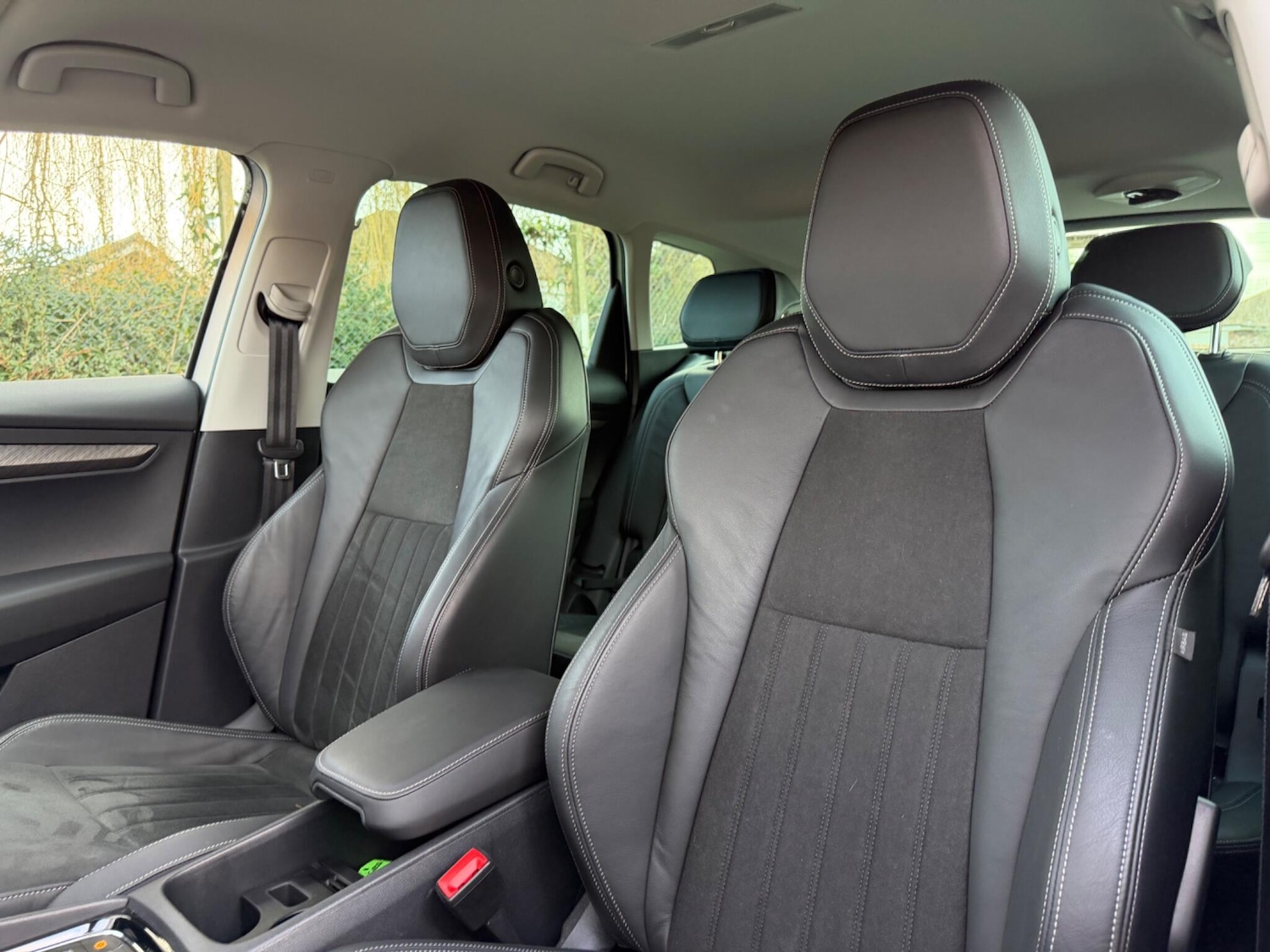 Used Skoda Karoq 2024 for sale - 77237936: Photo 37