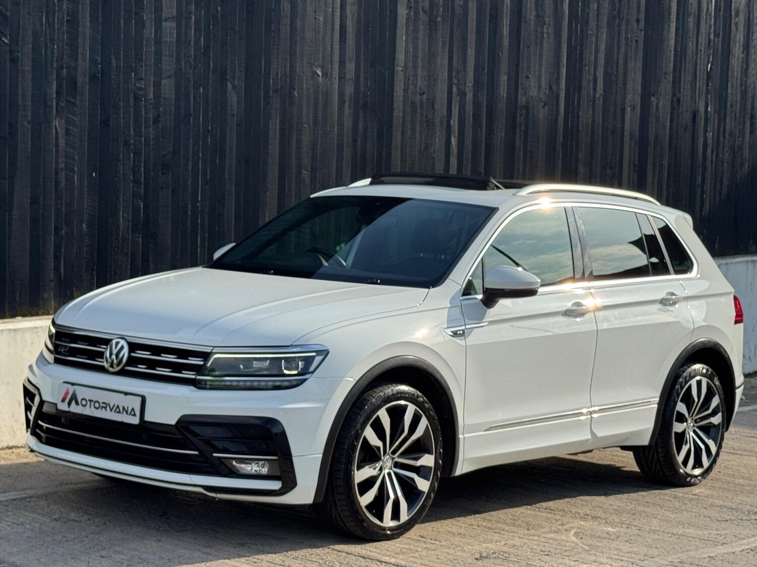Used Volkswagen Tiguan 2019 for sale - 76562482: Photo 11