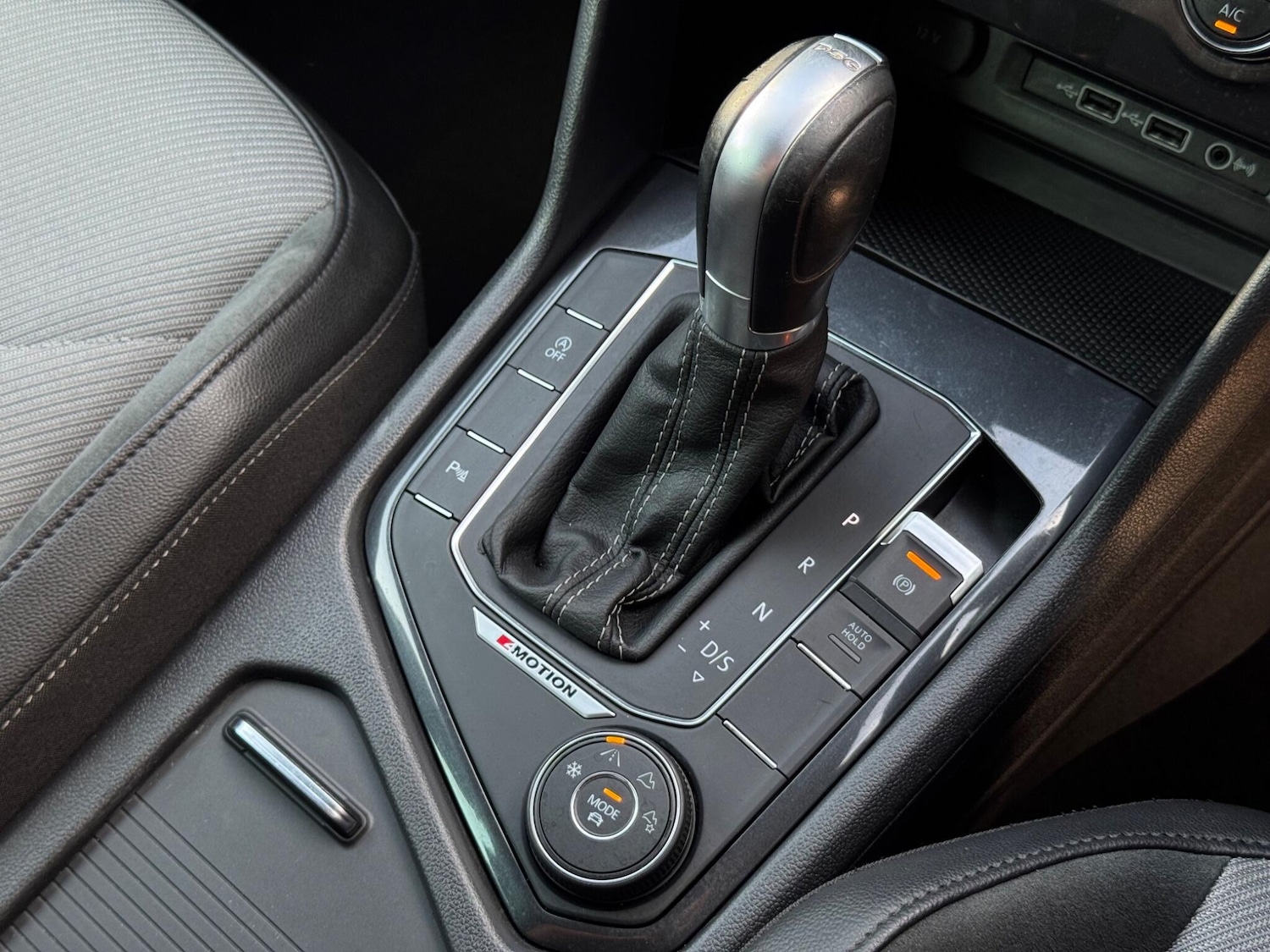 Used Volkswagen Tiguan 2019 for sale - 76562482: Photo 14