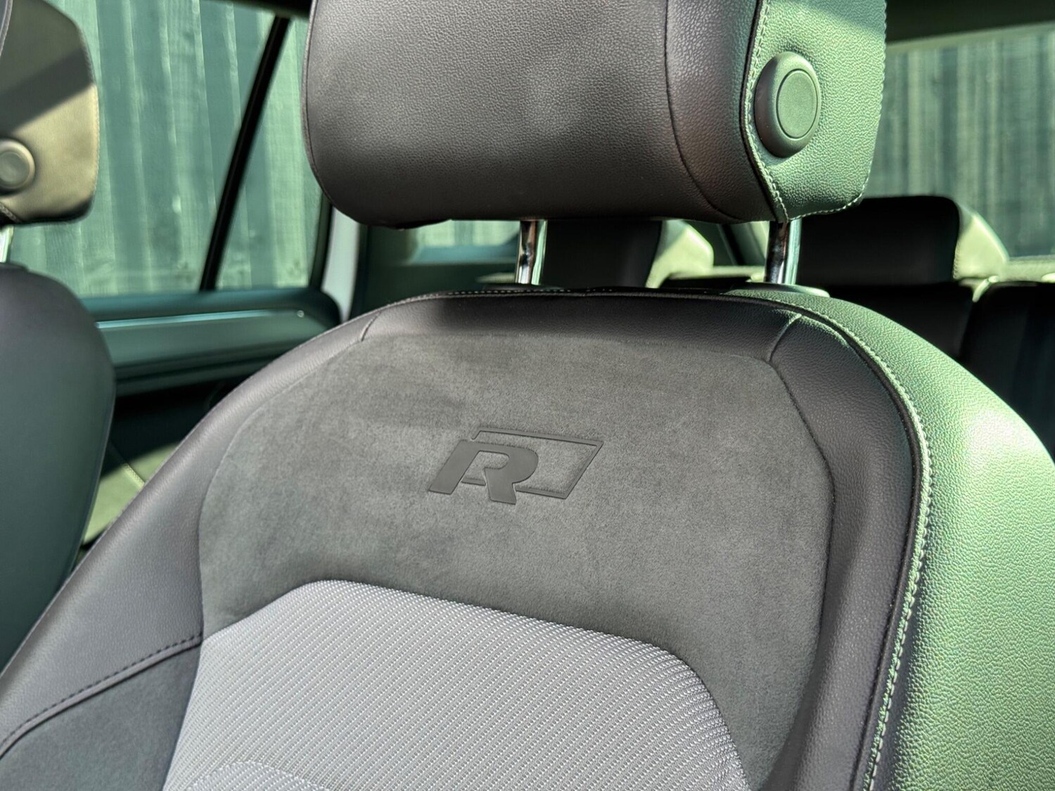 Used Volkswagen Tiguan 2019 for sale - 76562482: Photo 15