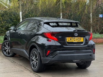 Used Toyota C-HR 2020 for sale - 78127955: Photo