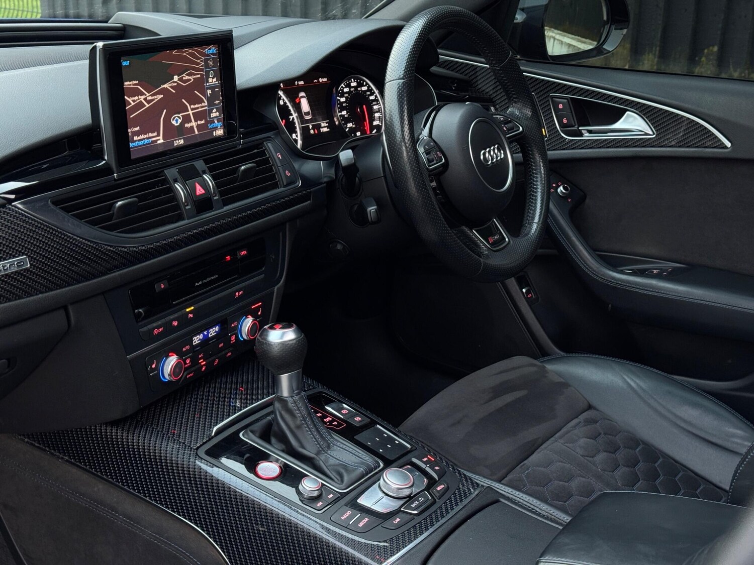 Used Audi RS6 2017 for sale - 78047119: Photo 25