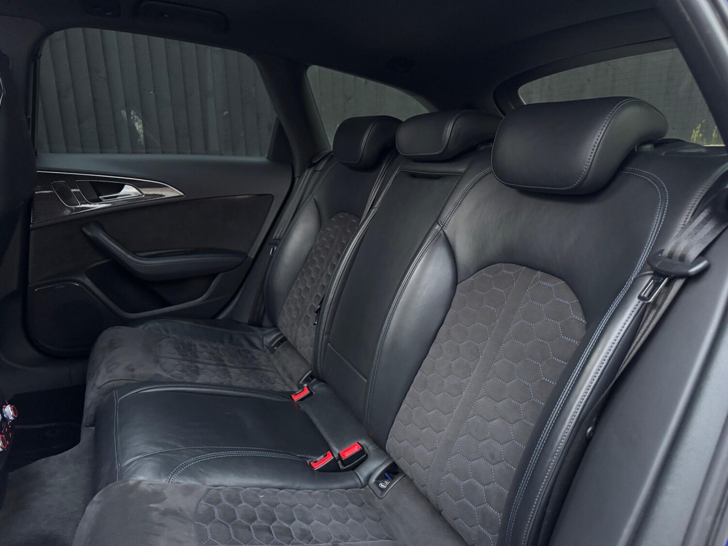 Used Audi RS6 2017 for sale - 78047119: Photo 29