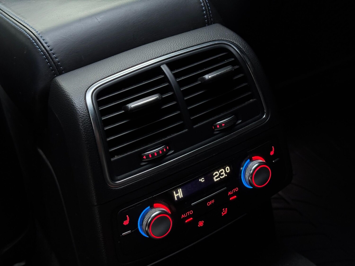 Used Audi RS6 2017 for sale - 78047119: Photo 31