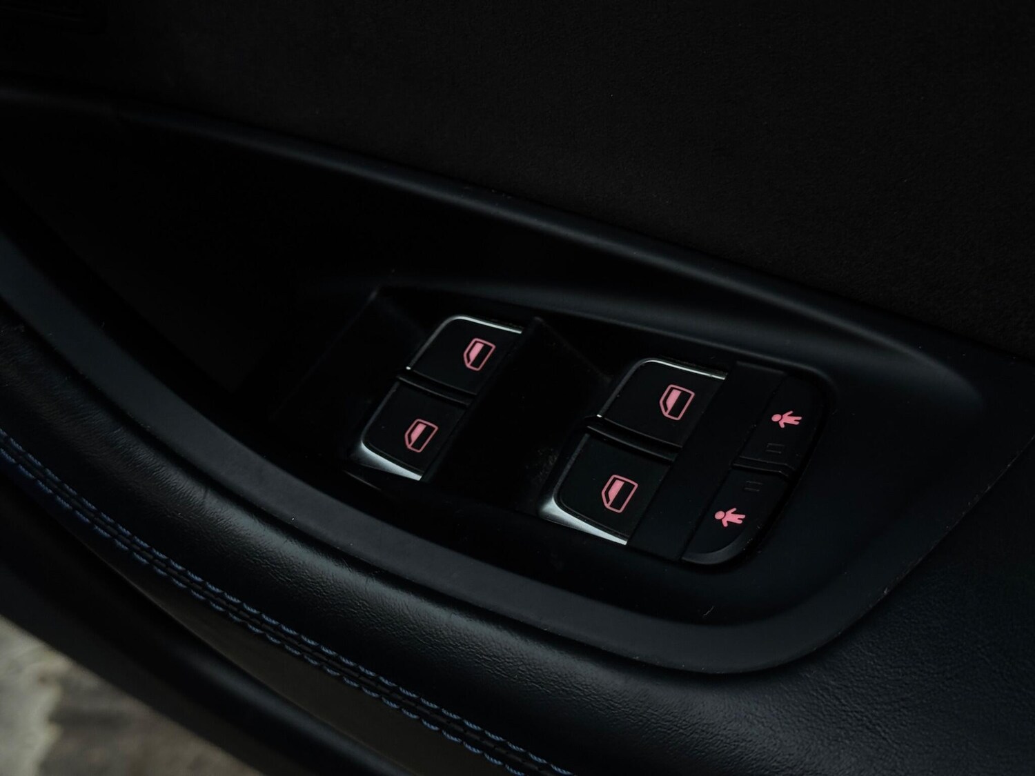 Used Audi RS6 2017 for sale - 78047119: Photo 34