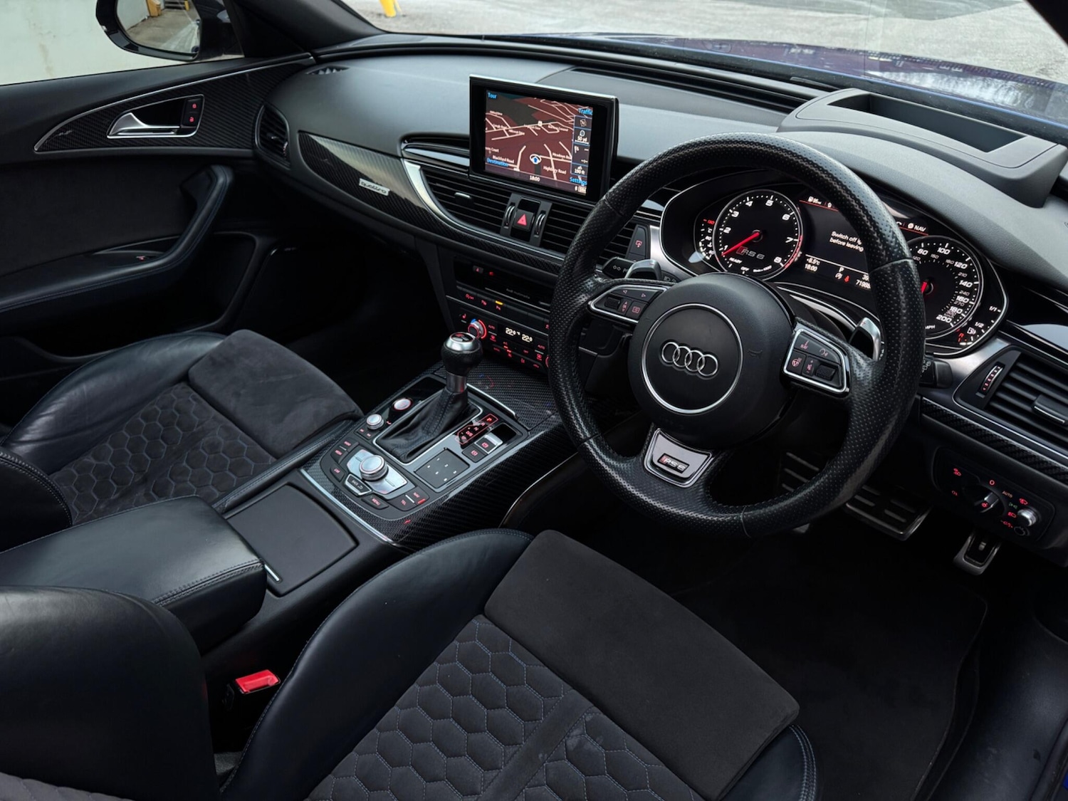 Used Audi RS6 2017 for sale - 78047119: Photo 4