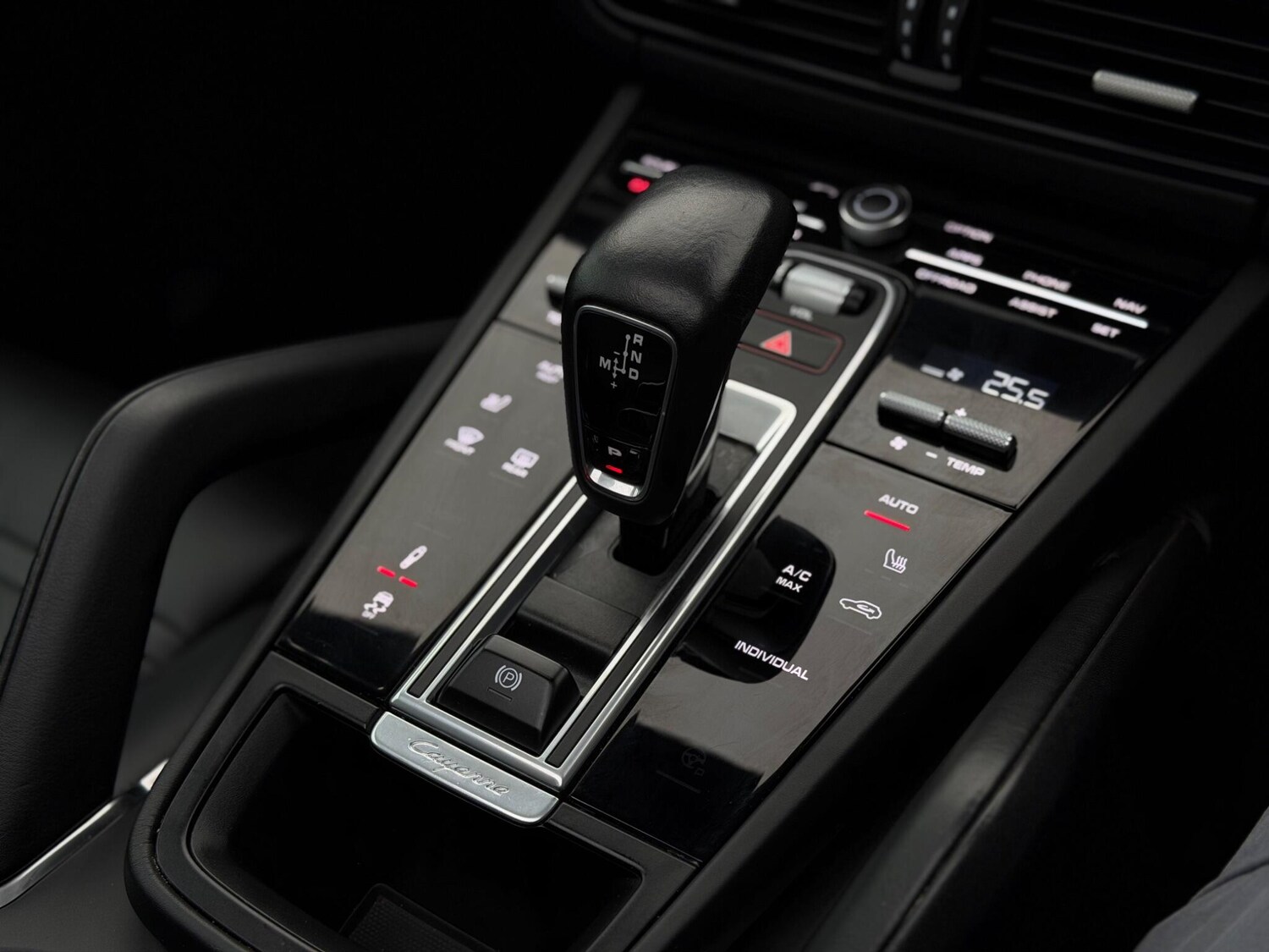 Used Porsche Cayenne 2020 for sale - 76561580: Photo 18