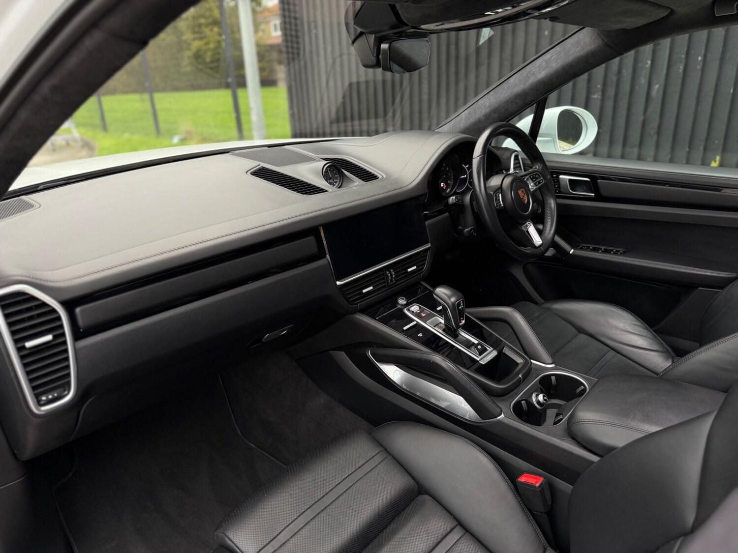 Used Porsche Cayenne 2020 for sale - 76561580: Photo 21