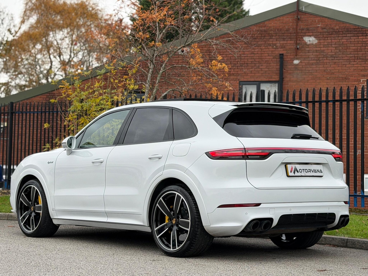 Used Porsche Cayenne 2020 for sale - 76561580: Photo 4