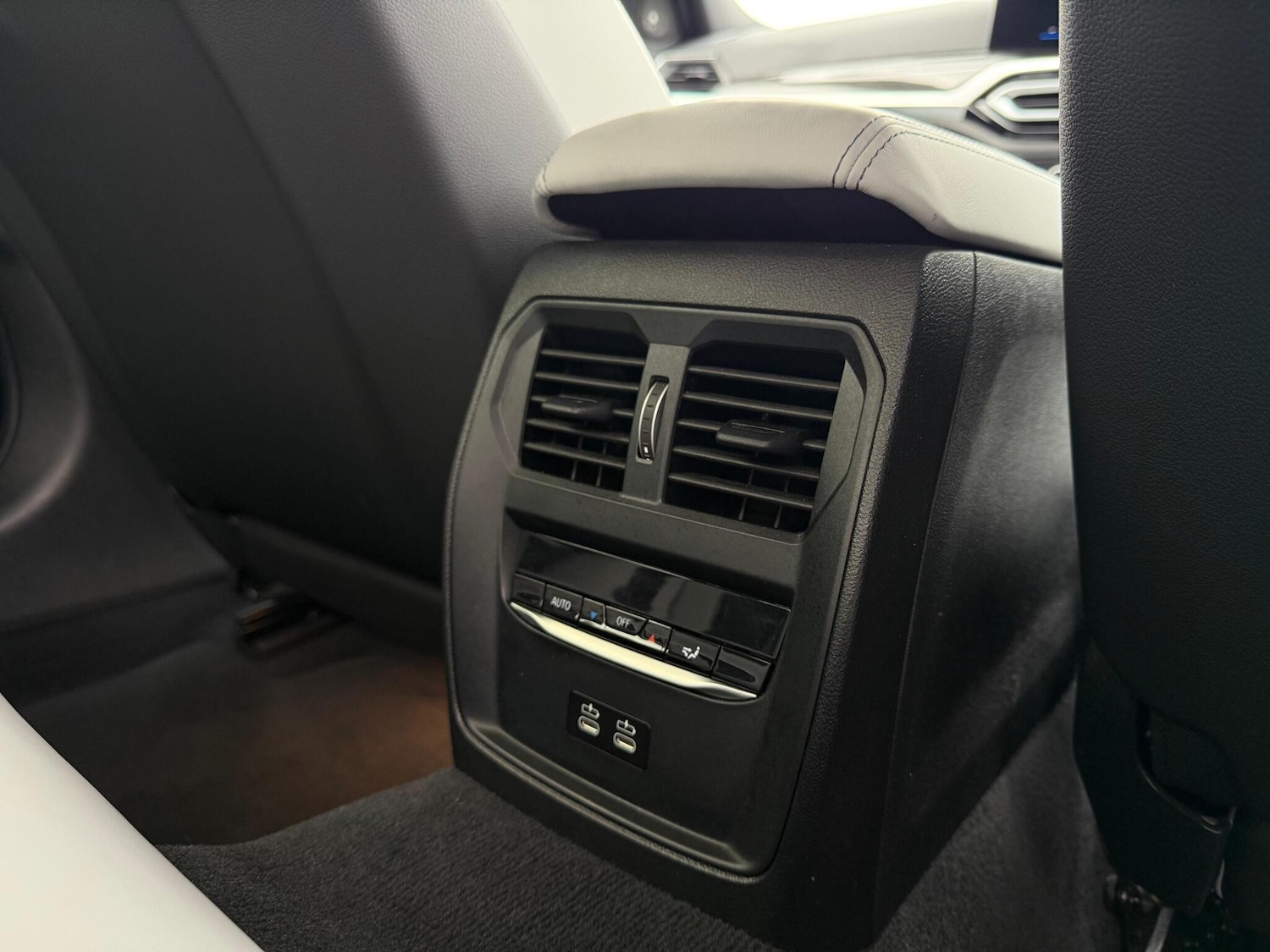 Used BMW M3 2023 for sale - 77633296: Photo 29