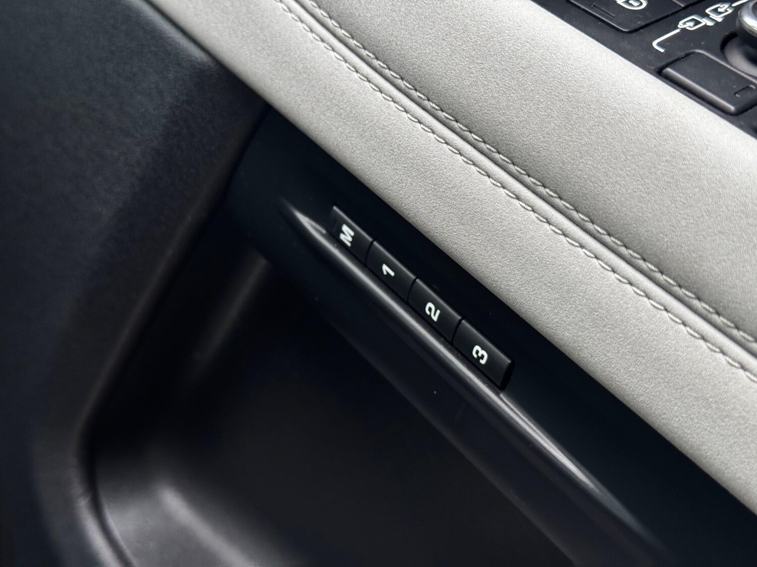 Used Land Rover Range Rover Evoque 2019 for sale - 76561725: Photo 29