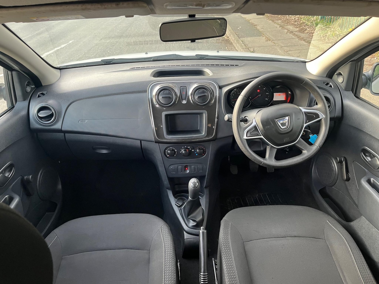 Used Dacia Sandero 2017 for sale - 76562490: Photo 10