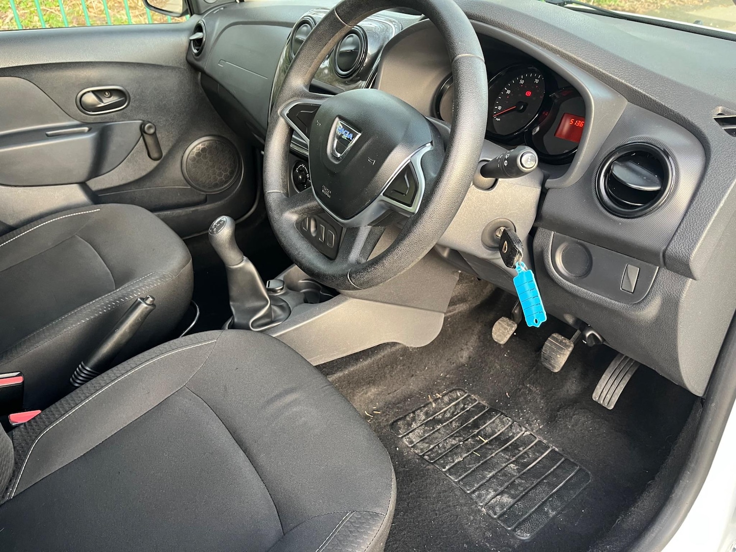 Used Dacia Sandero 2017 for sale - 76562490: Photo 11