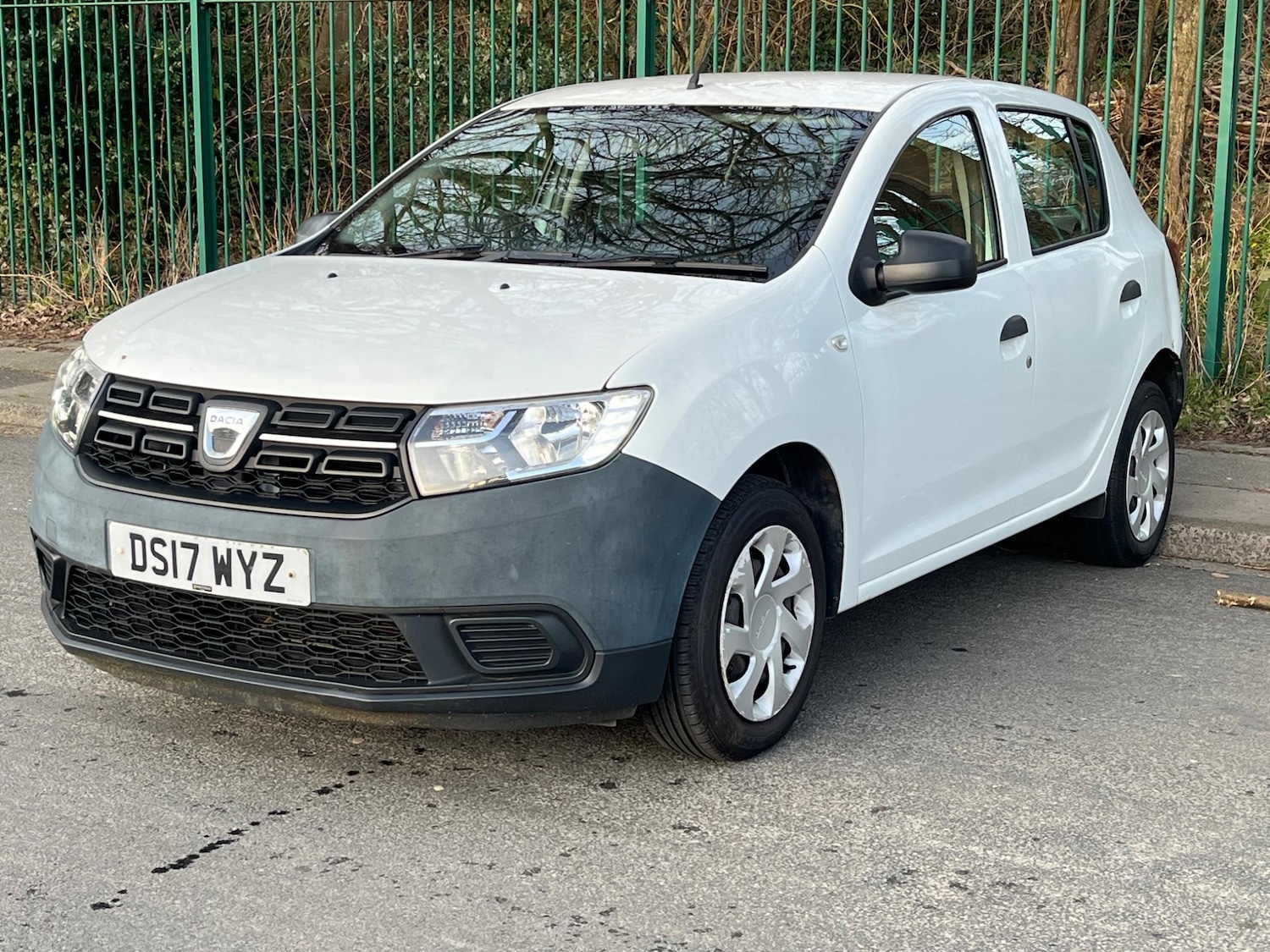 Used Dacia Sandero 2017 for sale - 76562490: Photo 3