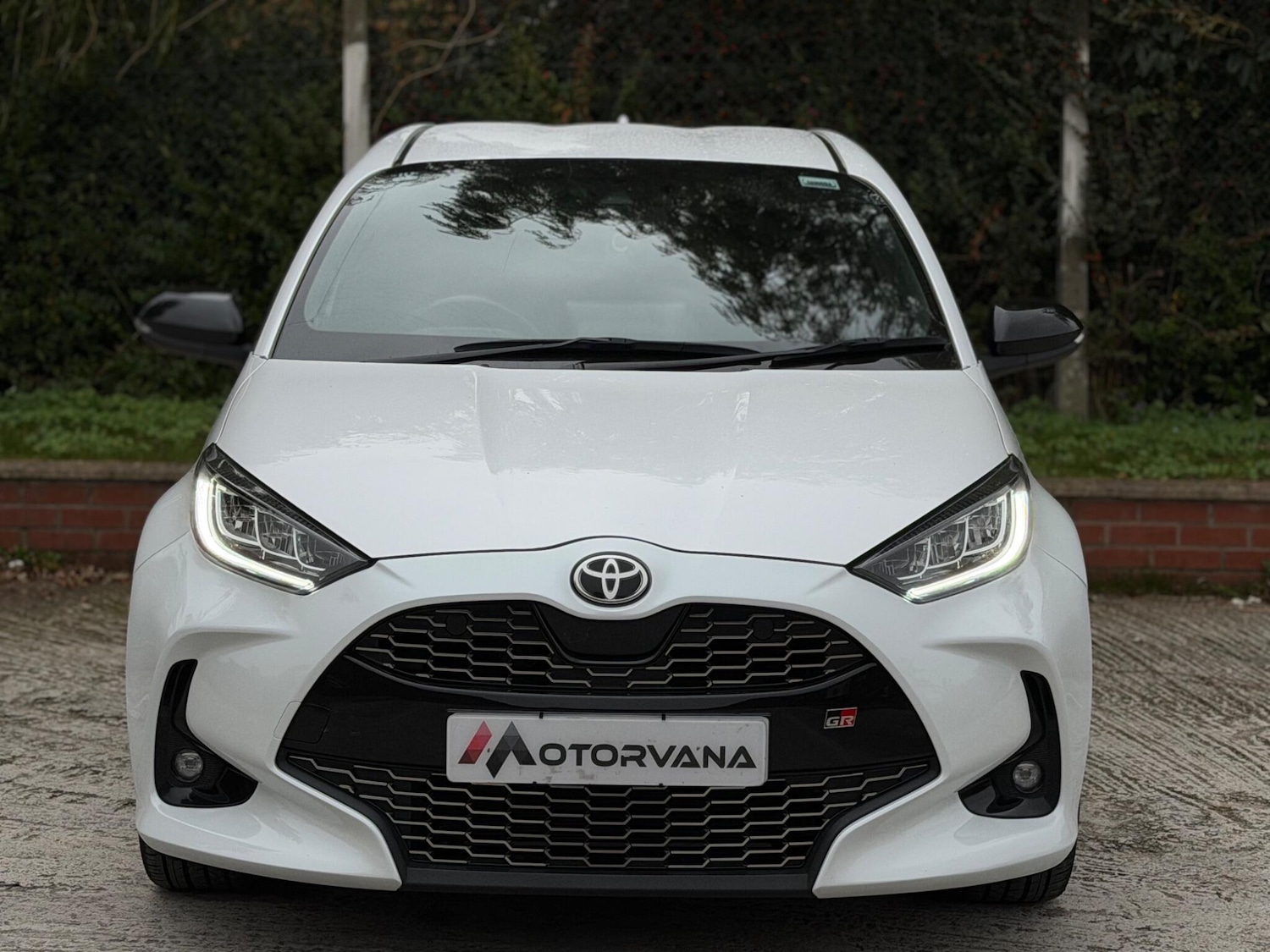 Used Toyota Yaris 2023 for sale - 76561720: Photo 2