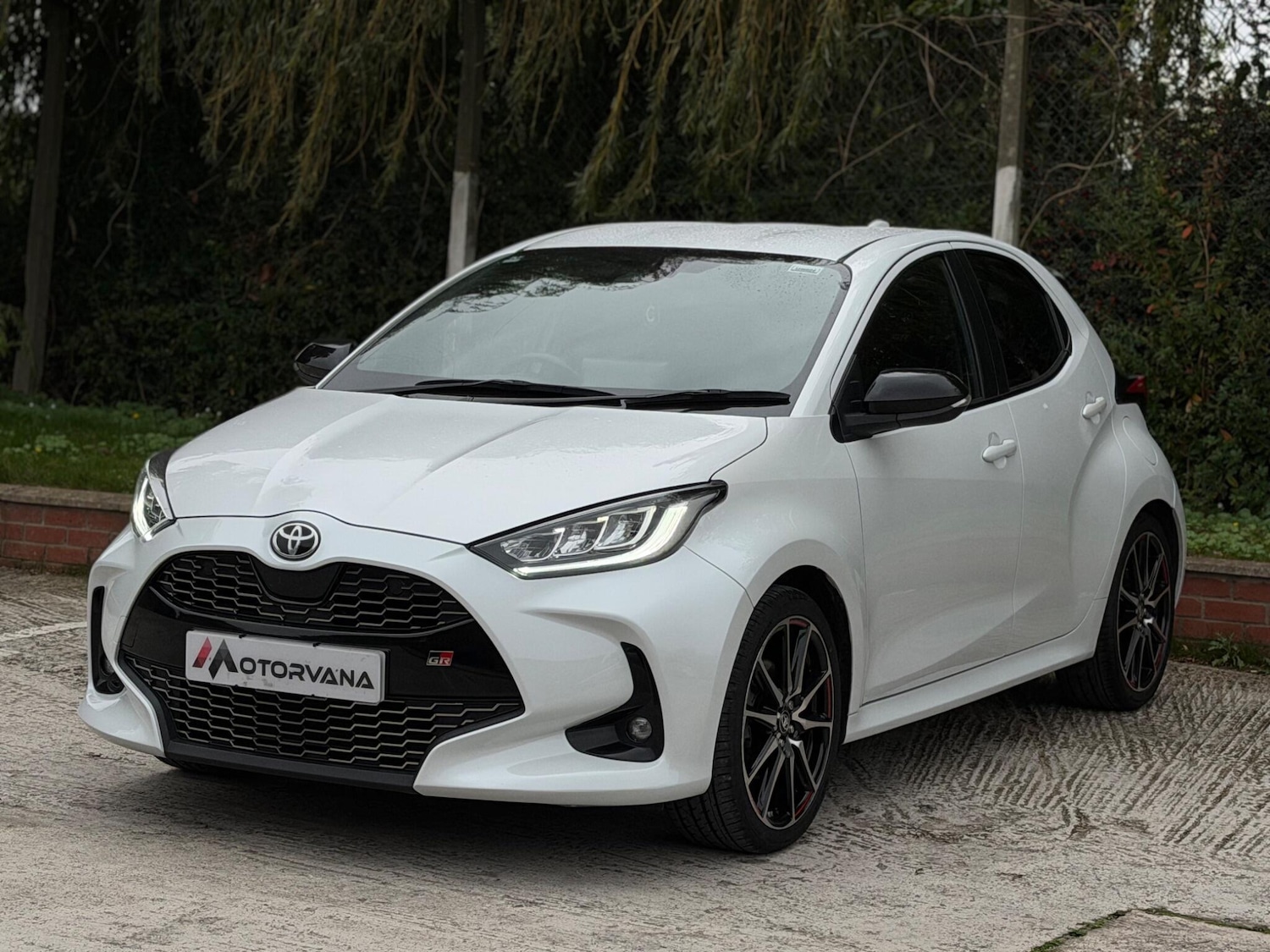 Used Toyota Yaris 2023 for sale - 76561720: Photo 3