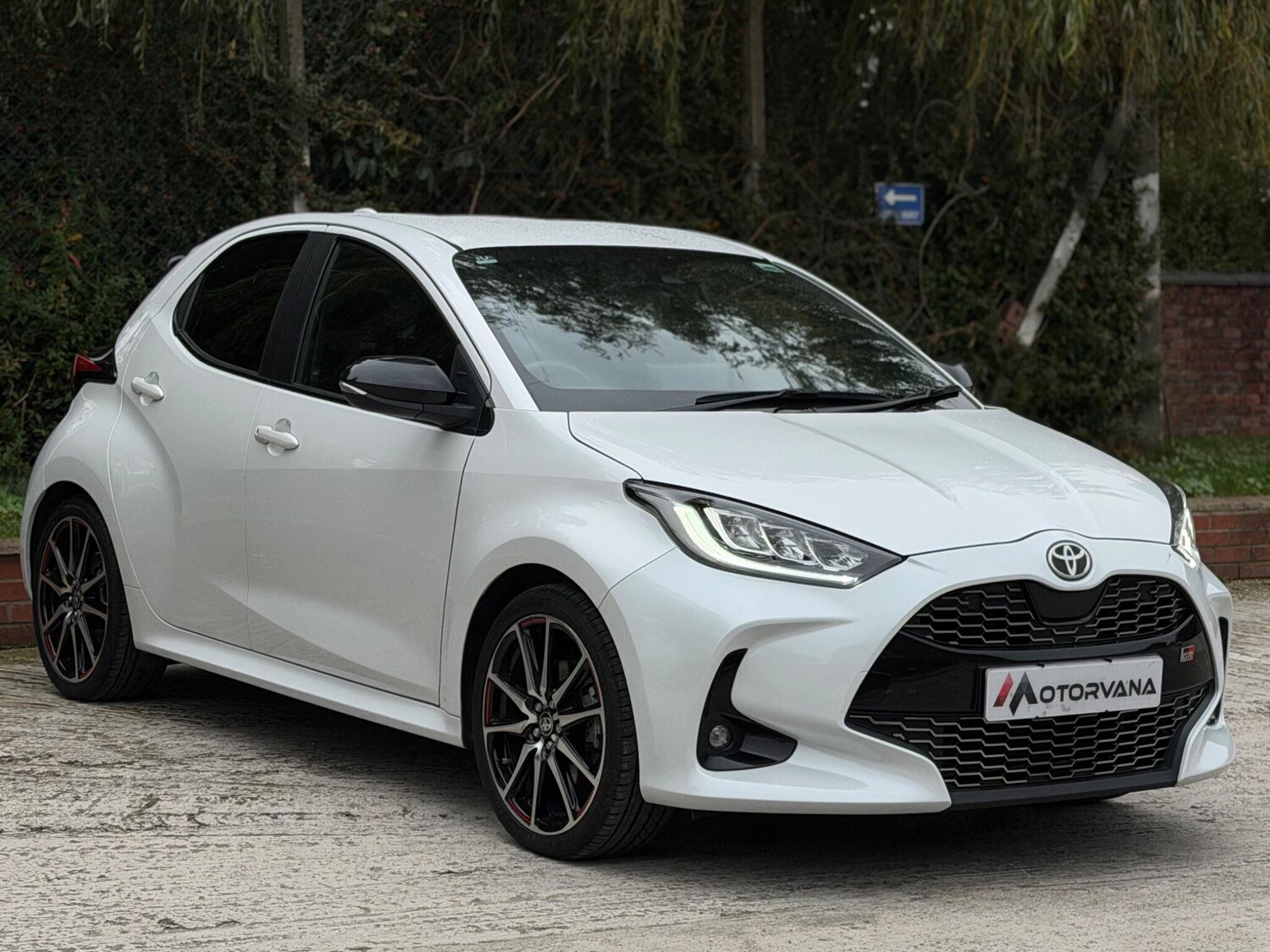 Used Toyota Yaris 2023 for sale - 76561720: Photo 8