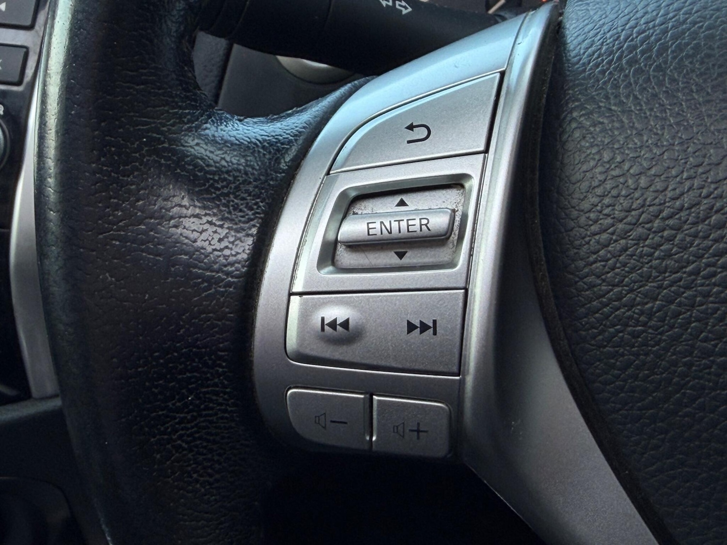 Used Nissan Navara 2020 for sale - 77478976: Photo 19