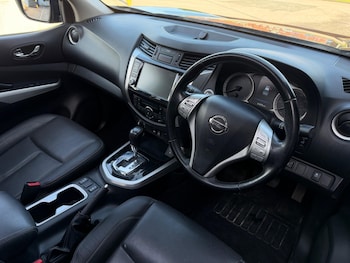 Used Nissan Navara 2020 for sale - 77478976: Photo