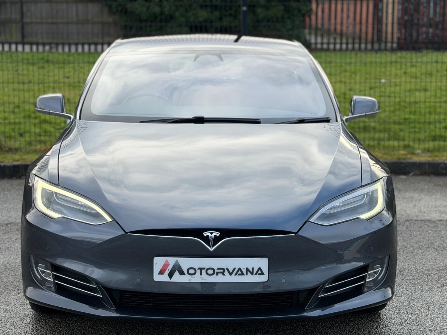 Used Tesla Model S 2019 for sale - 77237940: Photo 2