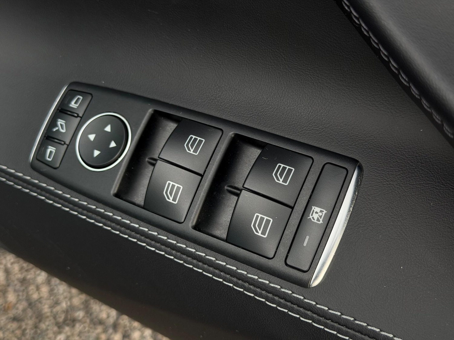 Used Tesla Model S 2019 for sale - 77237940: Photo 22