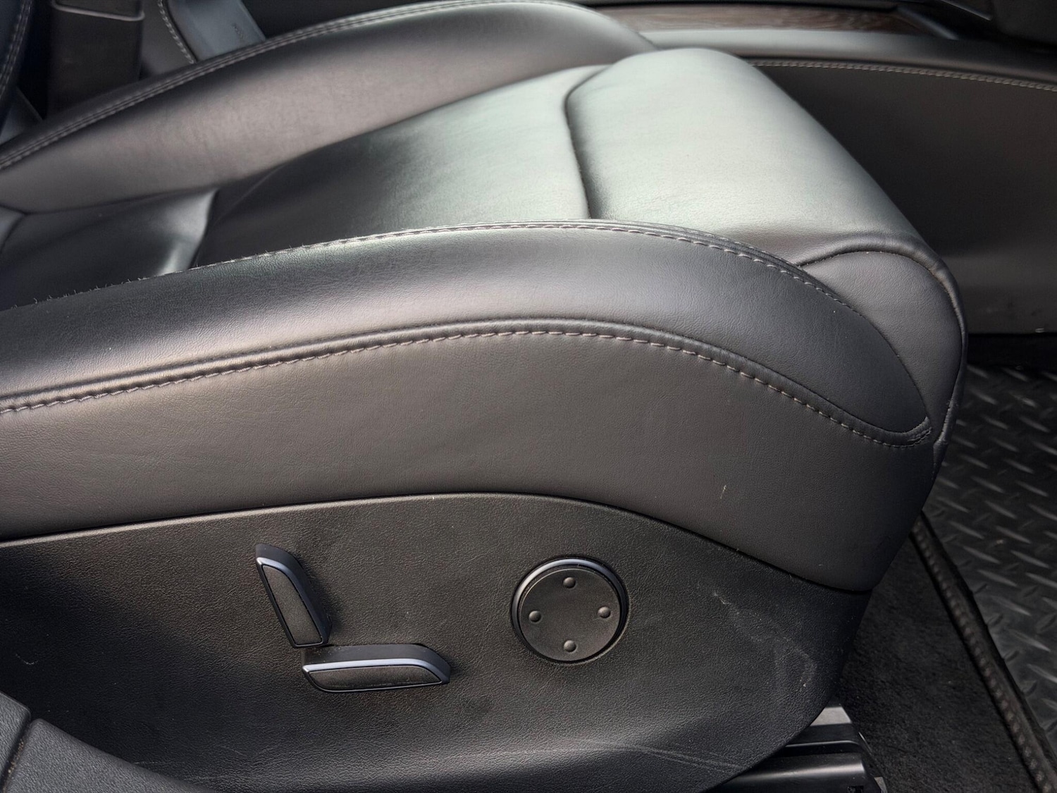 Used Tesla Model S 2019 for sale - 77237940: Photo 23