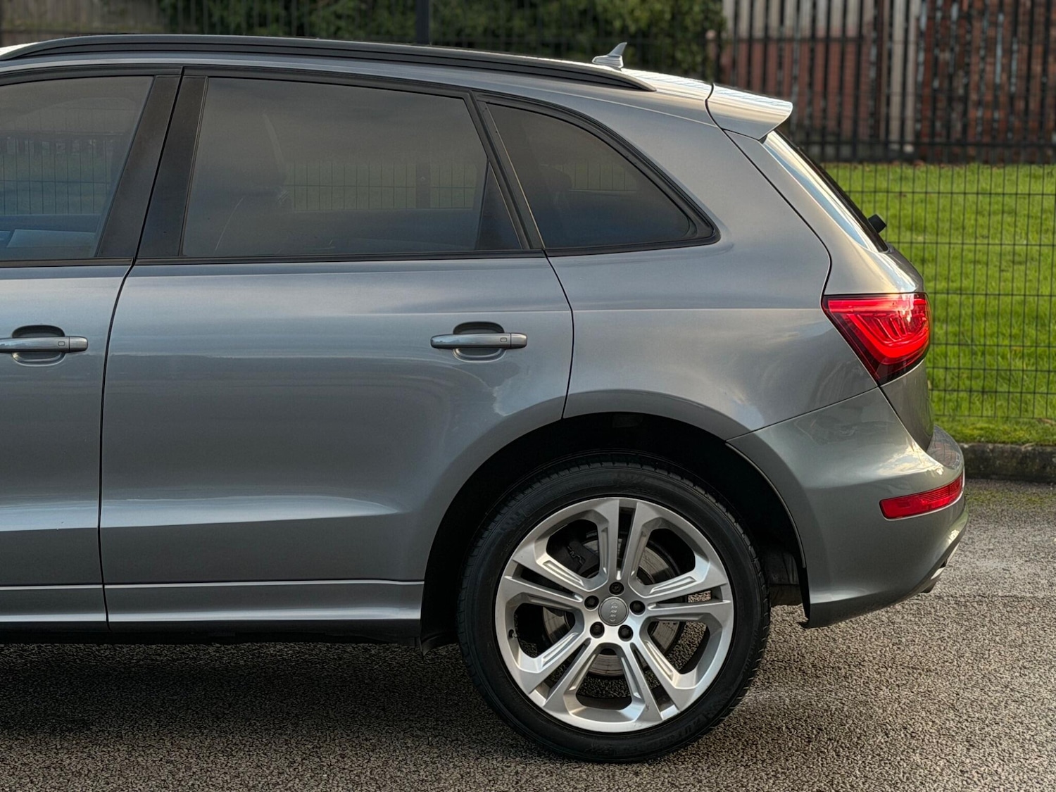 Used Audi Q5 2015 for sale - 76667260: Photo 25